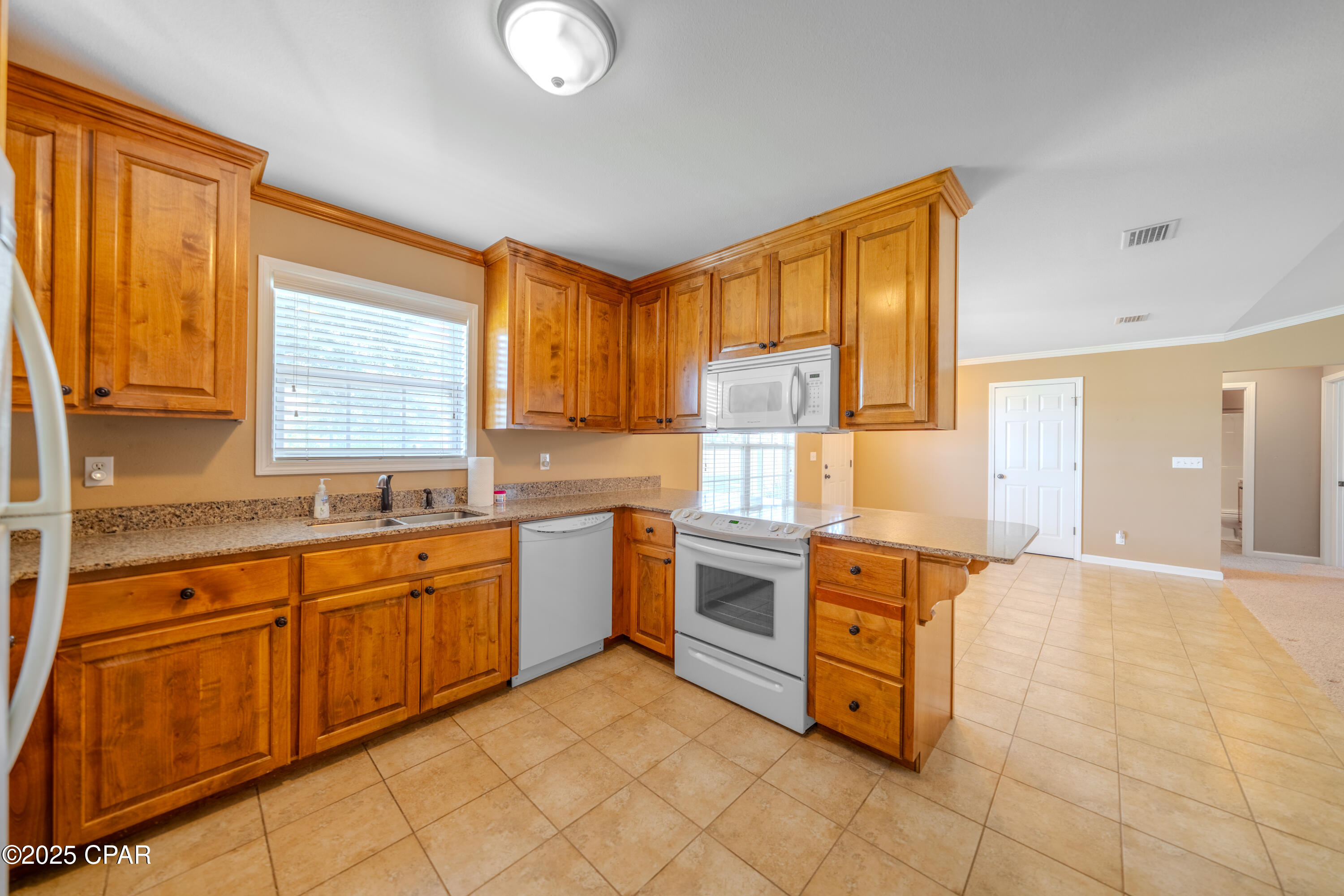 Image 4 For 6731 Butler Rd