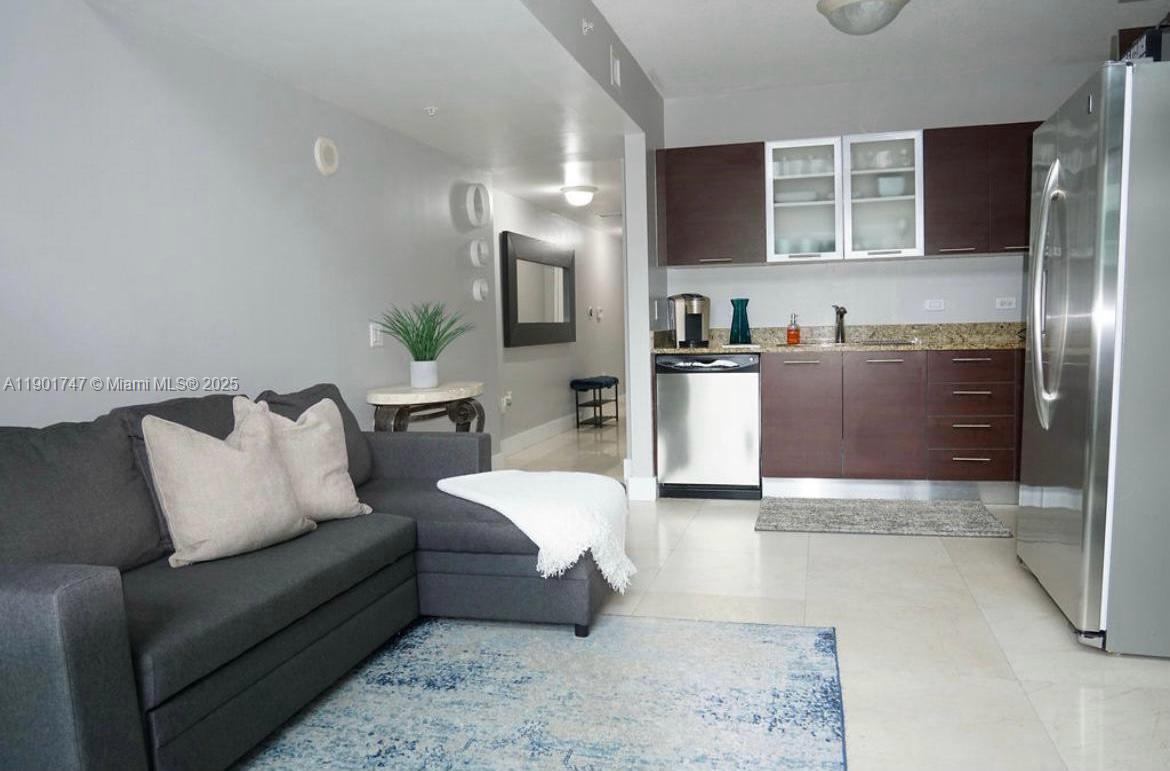 Property photo # 8