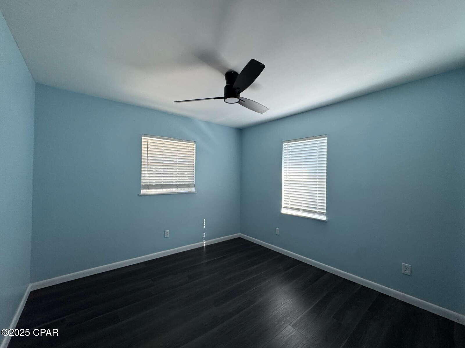 Lrtb4yzrxbsvnspiw5x207q70zdnliekhxeqkcmotv4