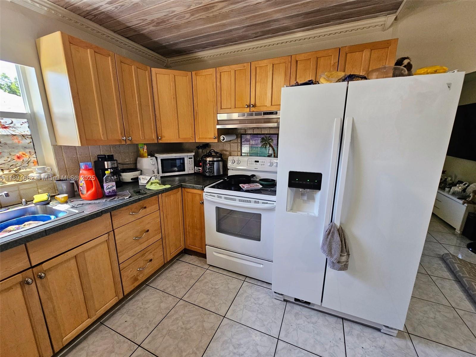 Property photo # 7