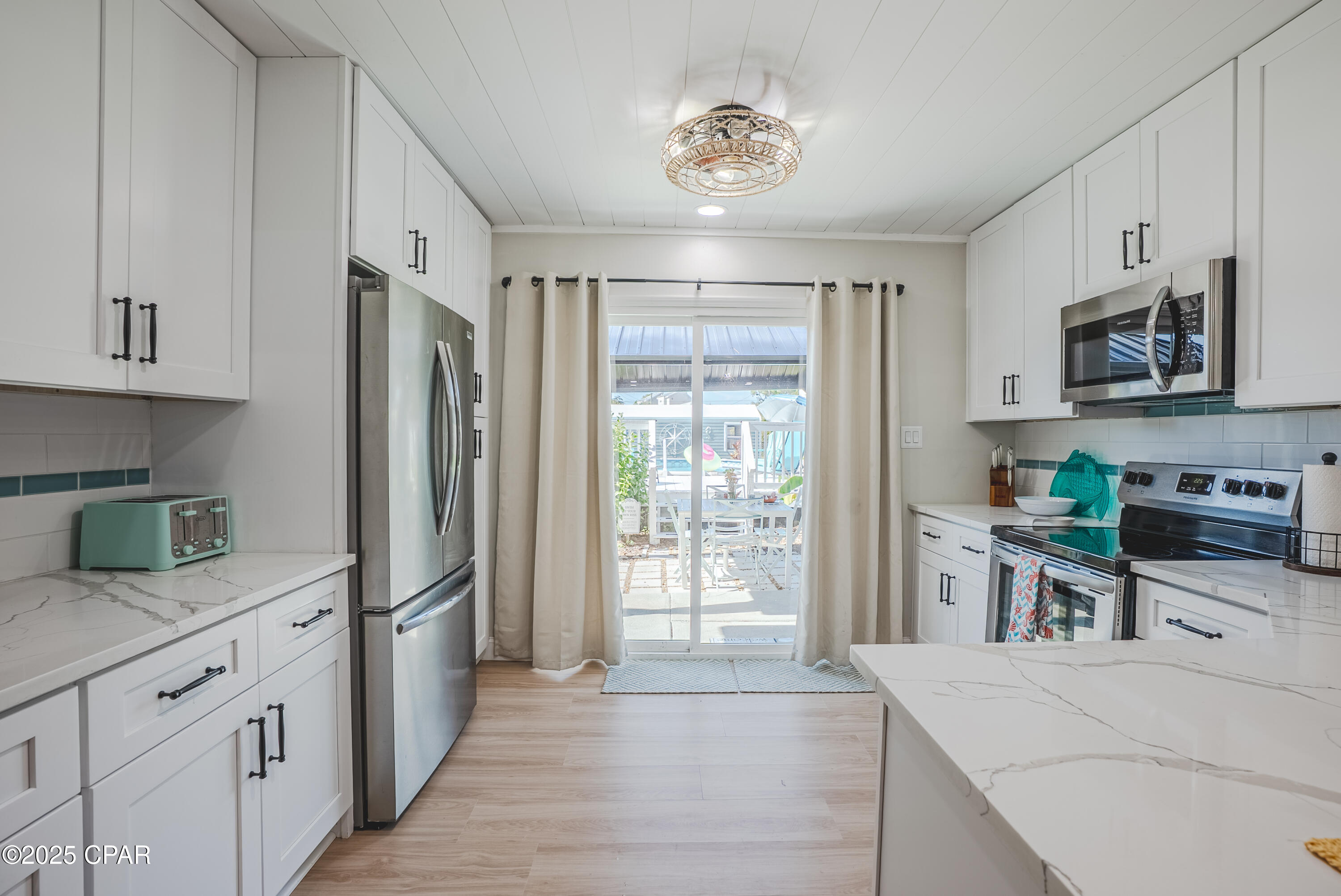 Vmfdm8hx8wsuijew55audxdemt Aao Dlor8rwmyqag