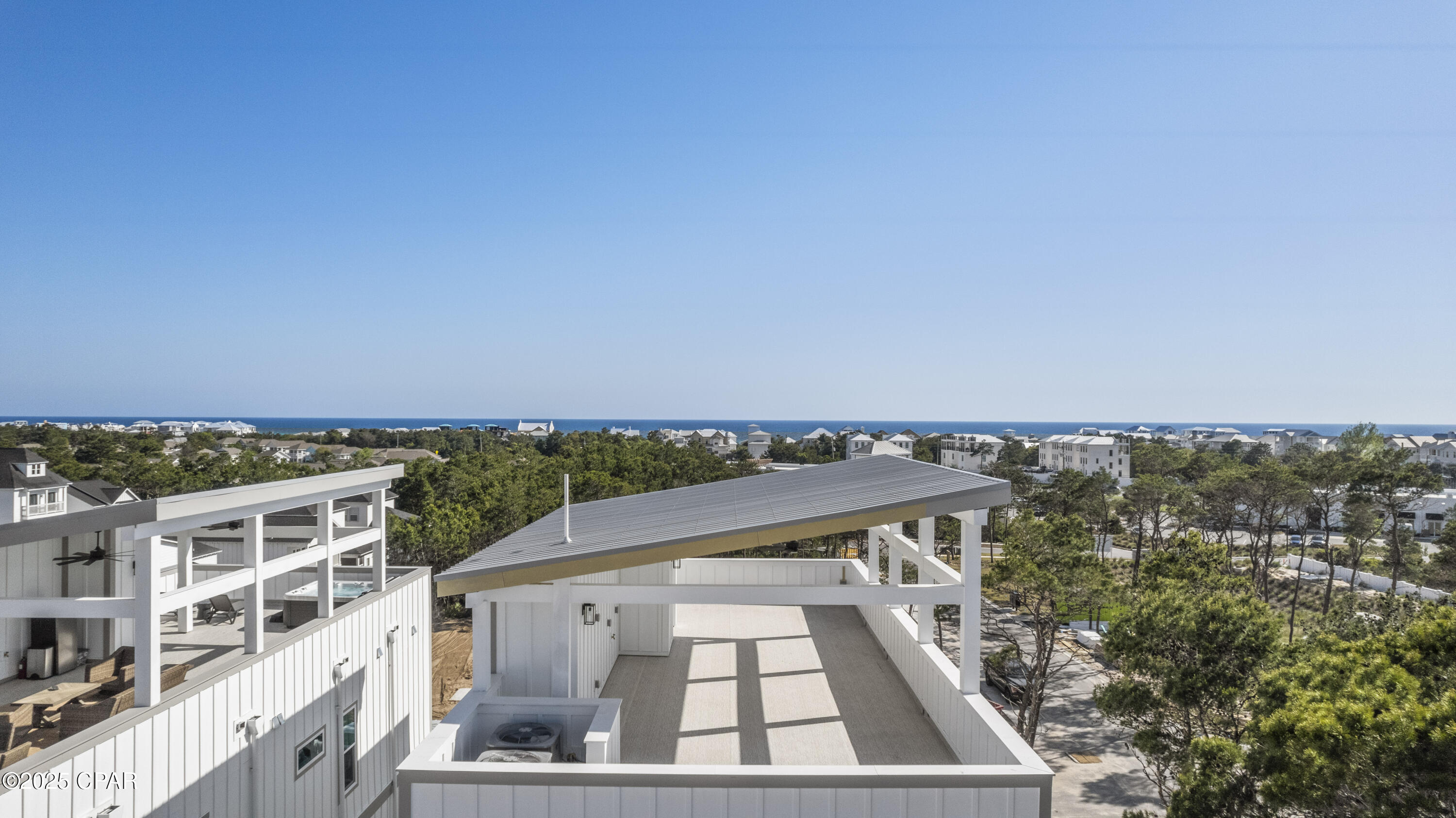 Irook E5vbpujnbfdfgajztc2omvtr8ildl4ocpft_w