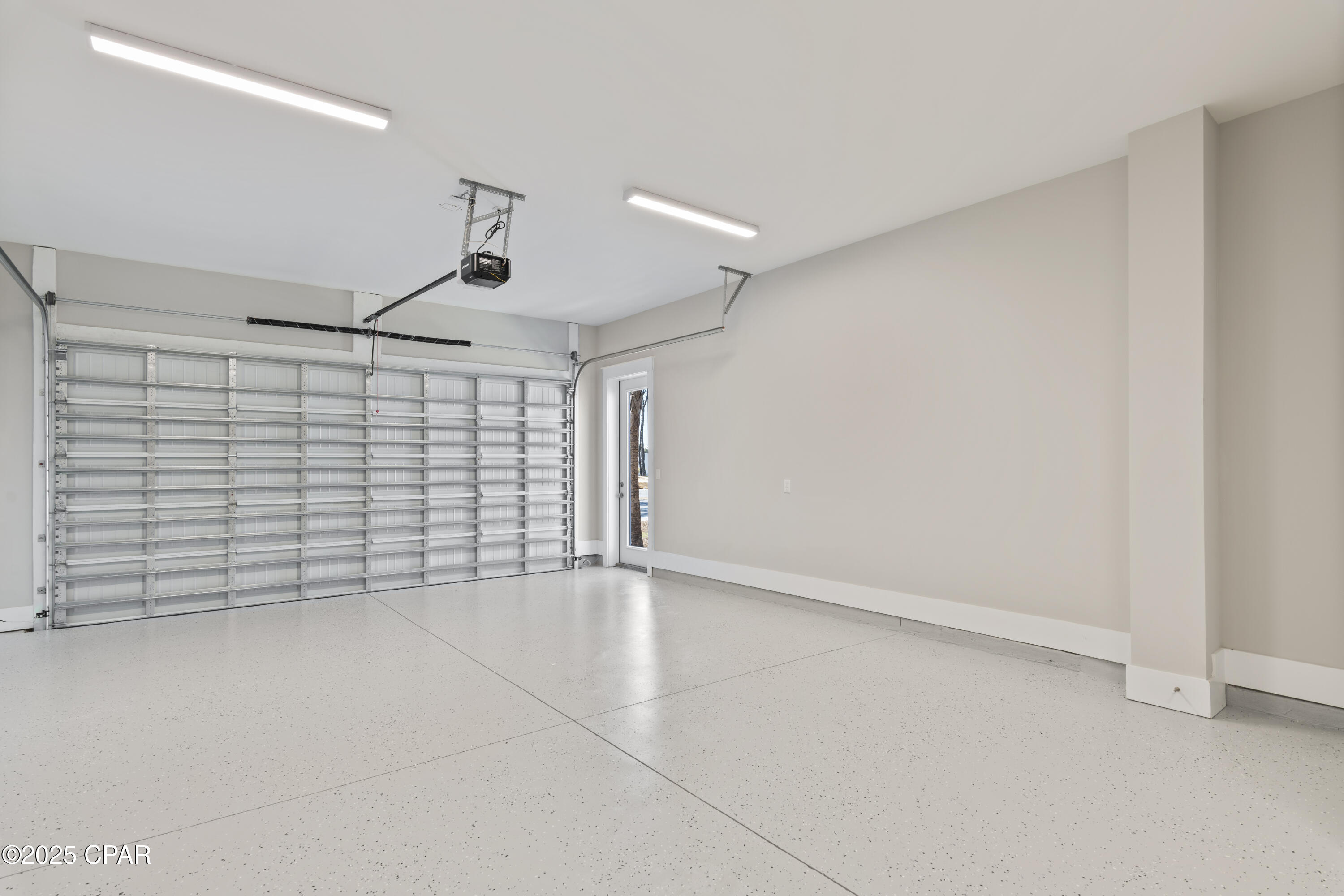 Je6v7tpg1w2hvxeabu Oy93xuskkl9zbpbiqwwynvt8