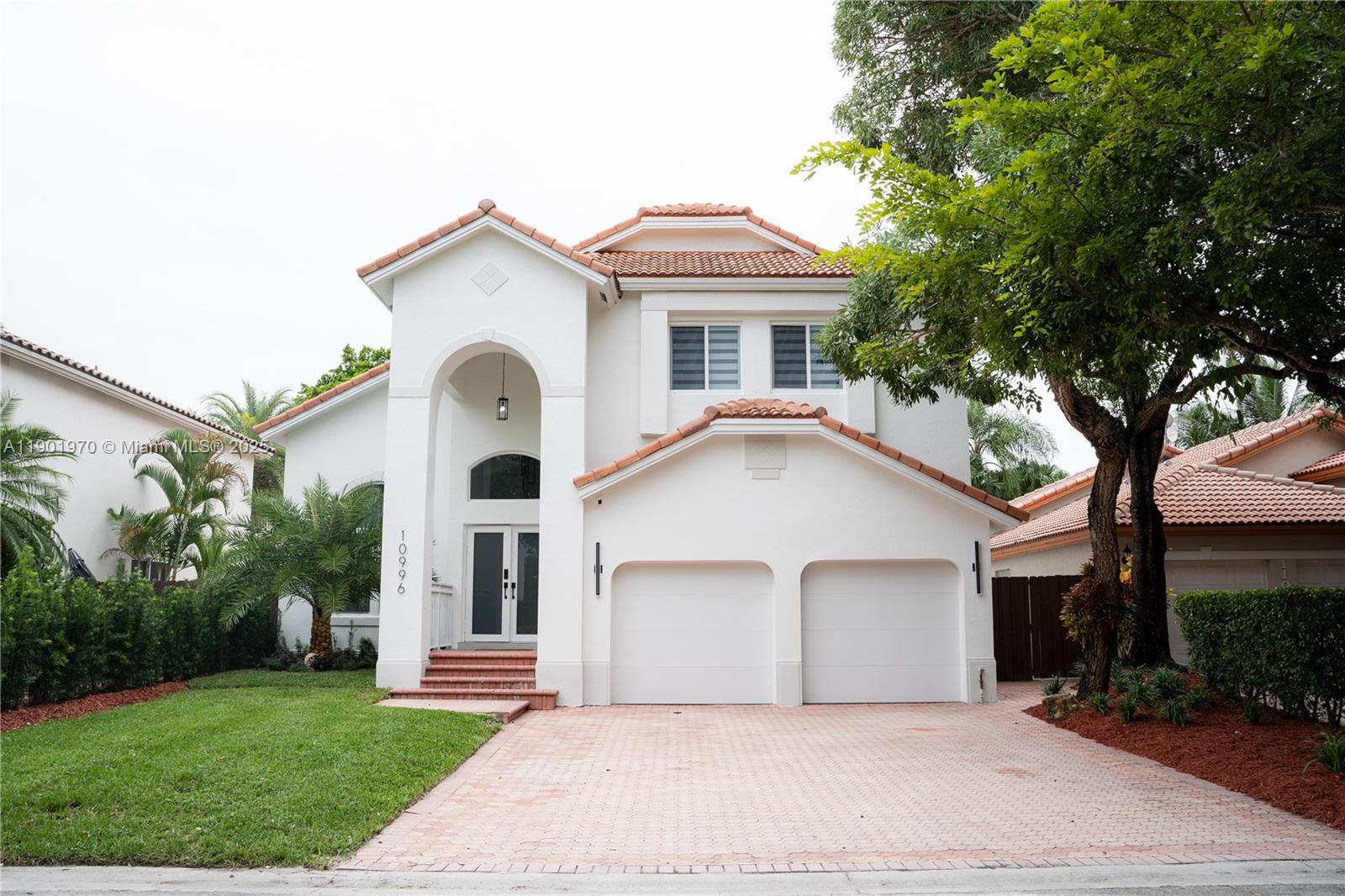 Property photo # 0