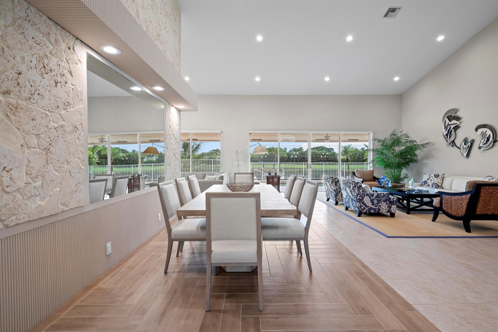 Photo 18 of home located at 10670 Stonebridge Boulevard, Boca Raton FL