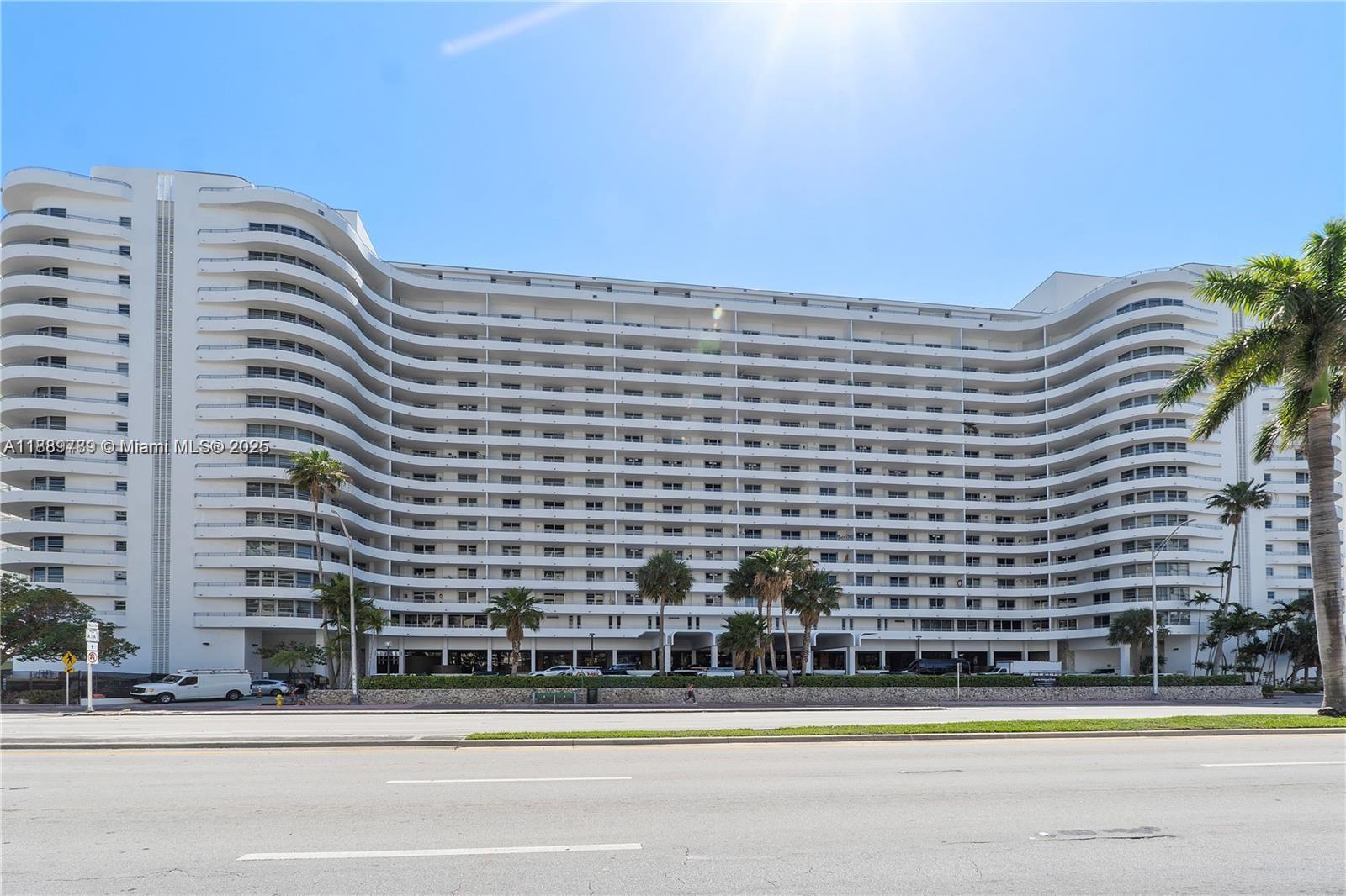 Oceanside Plaza Condo