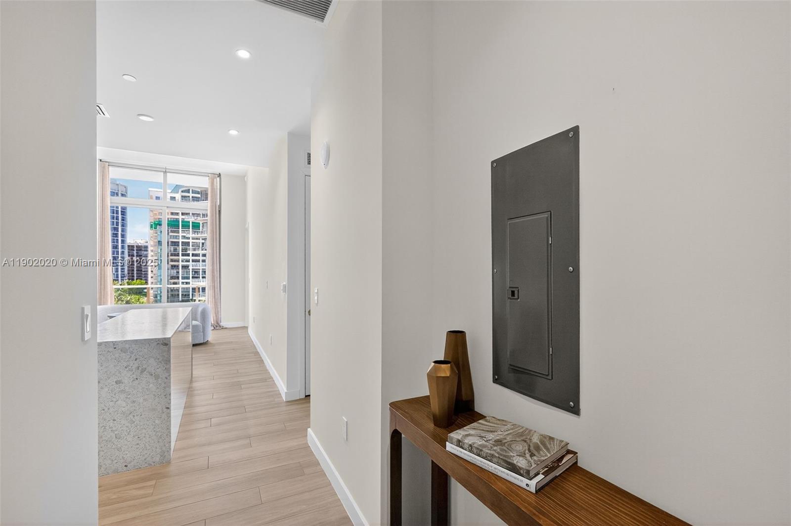 Property photo # 9