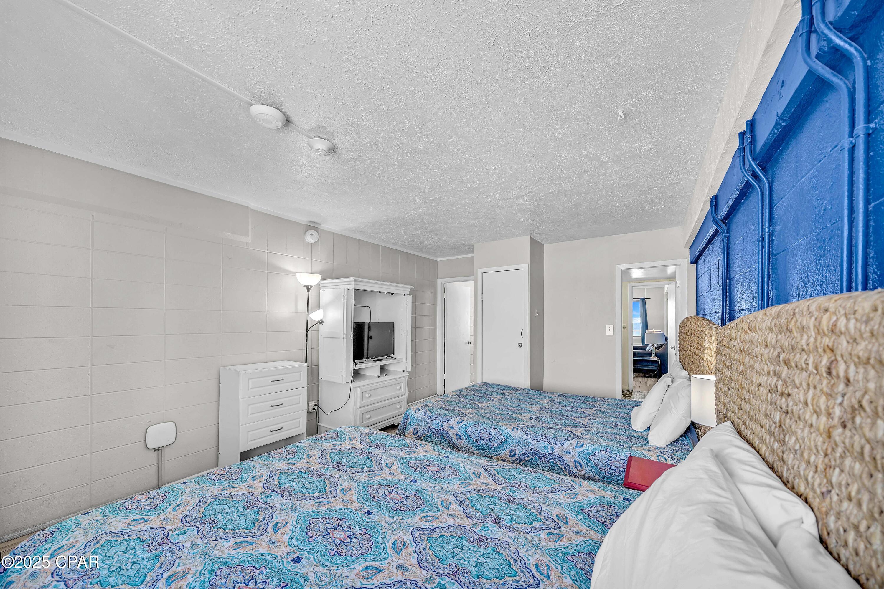 Image 15 For 15617 Front Beach Road 309