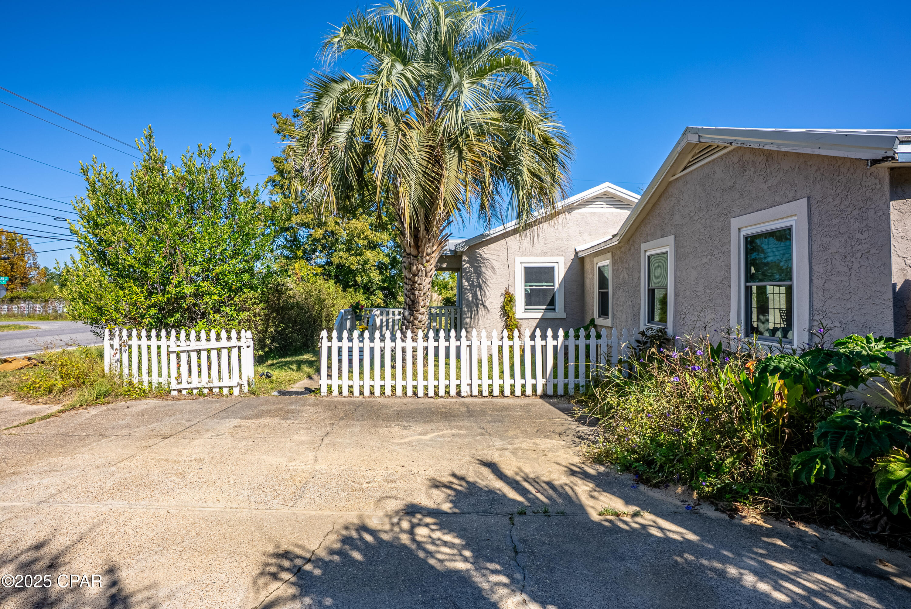 Fkdrsqn6dunwhfmxya53r9eyyldoaidnabcbagef4ye