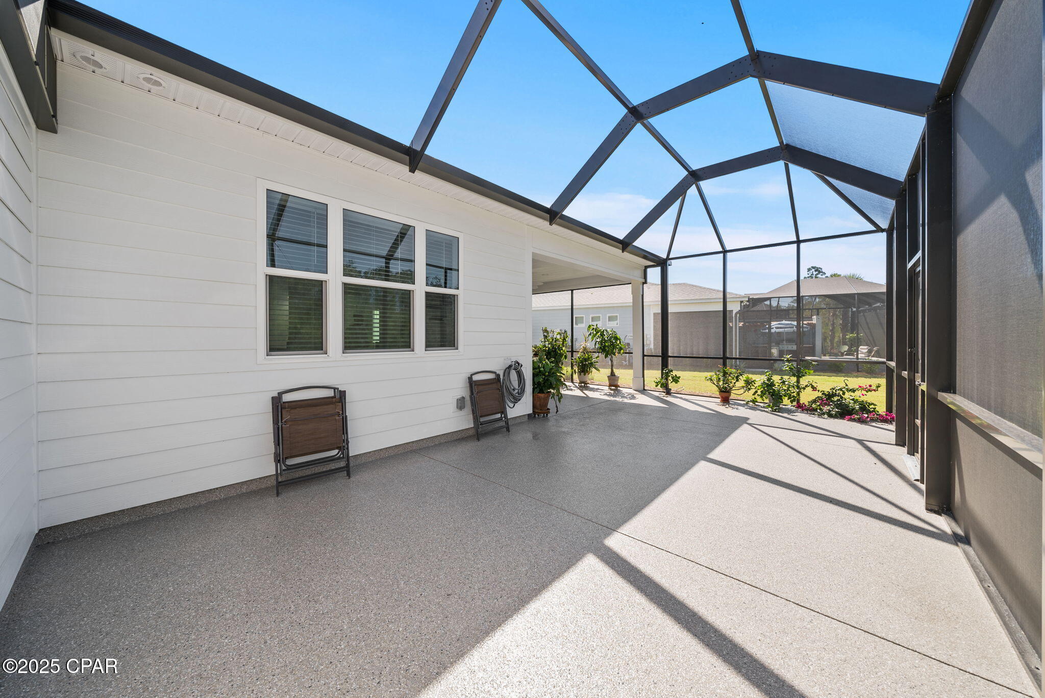 J15jkrr4vd2kbduk4eihnrol9zwppq_jdqbf9dymrk8