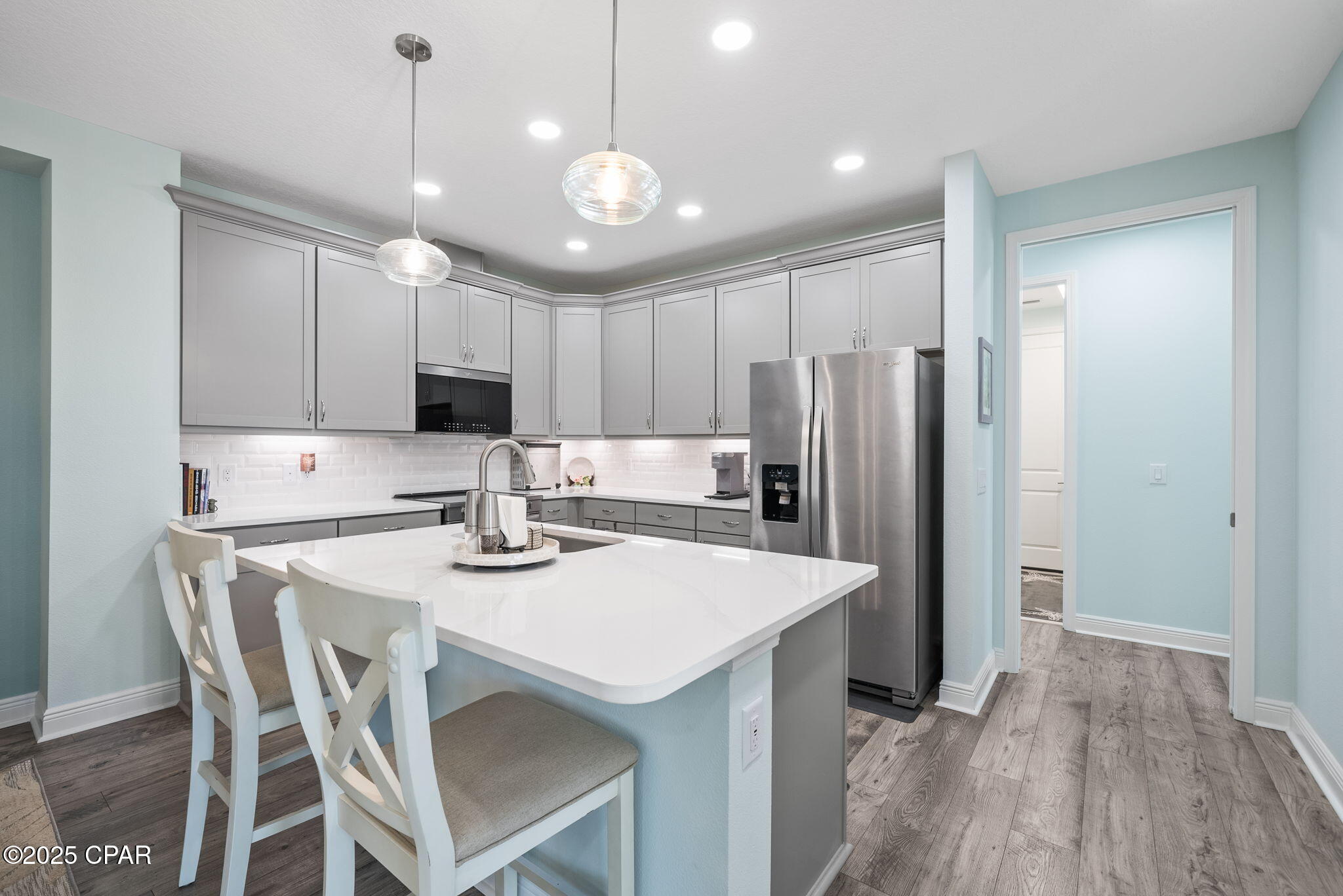 McF_grlfxi3twy_hksyxufmqtchshevnbfqjg5_1ts4