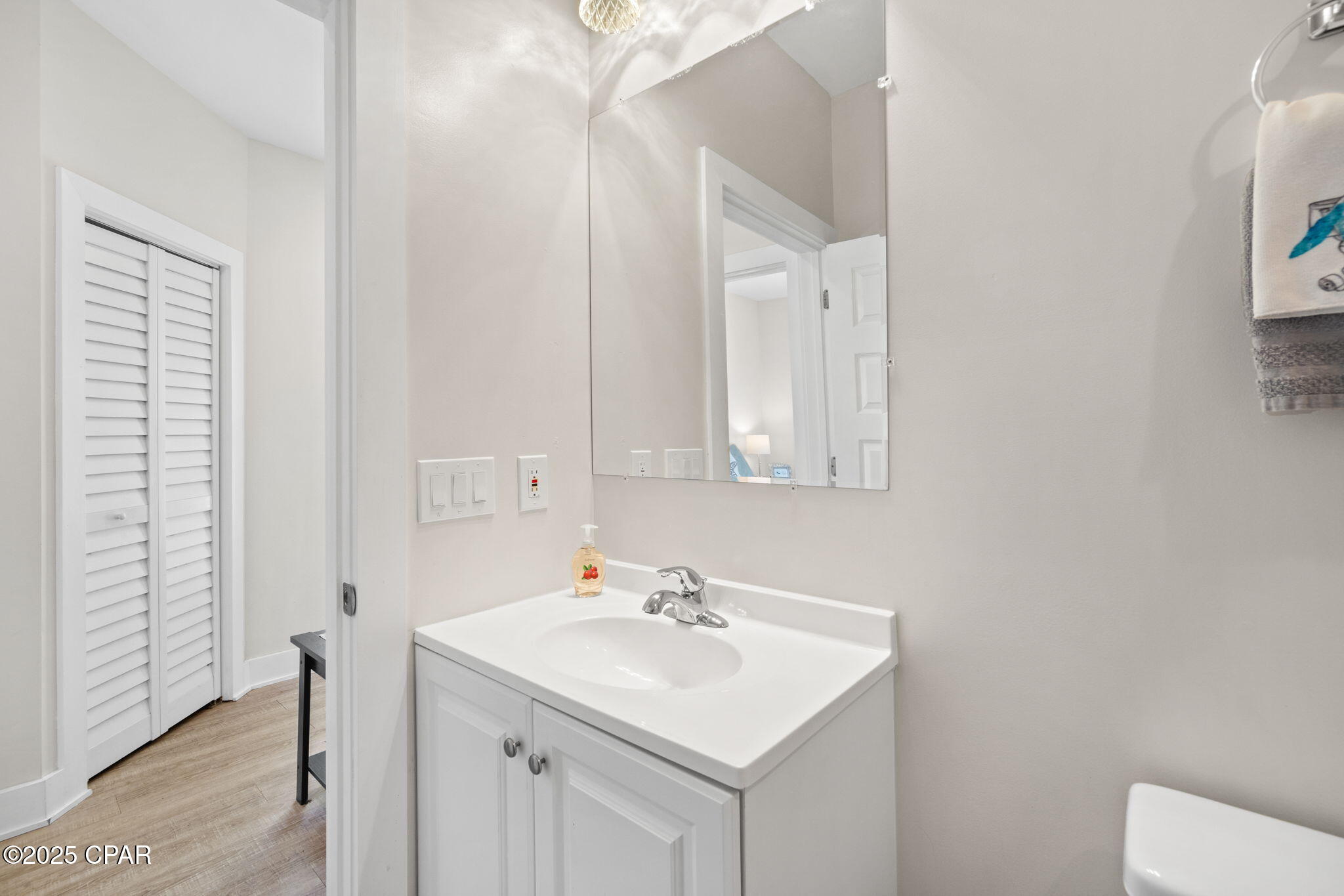 Dn Wnxwz6df Brqvbff79gdkt0up13j O1gys5uppqe