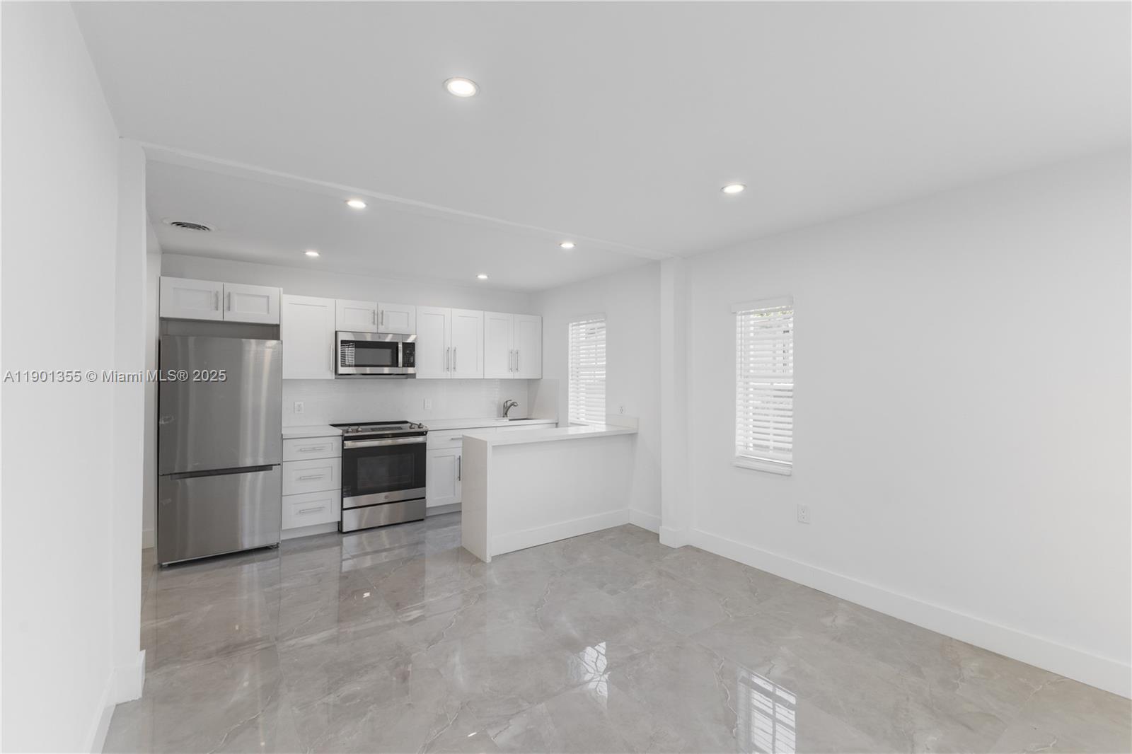 Property photo # 2