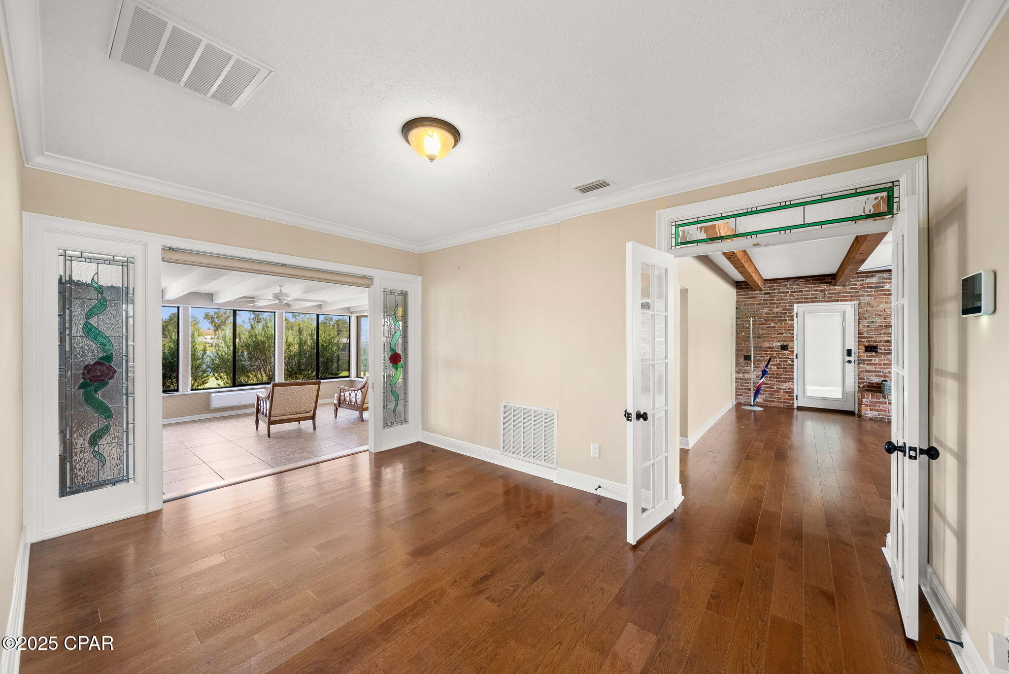 Fbg76qqqzqbsx6jydcea V69c2fd5ici343r46clcvw