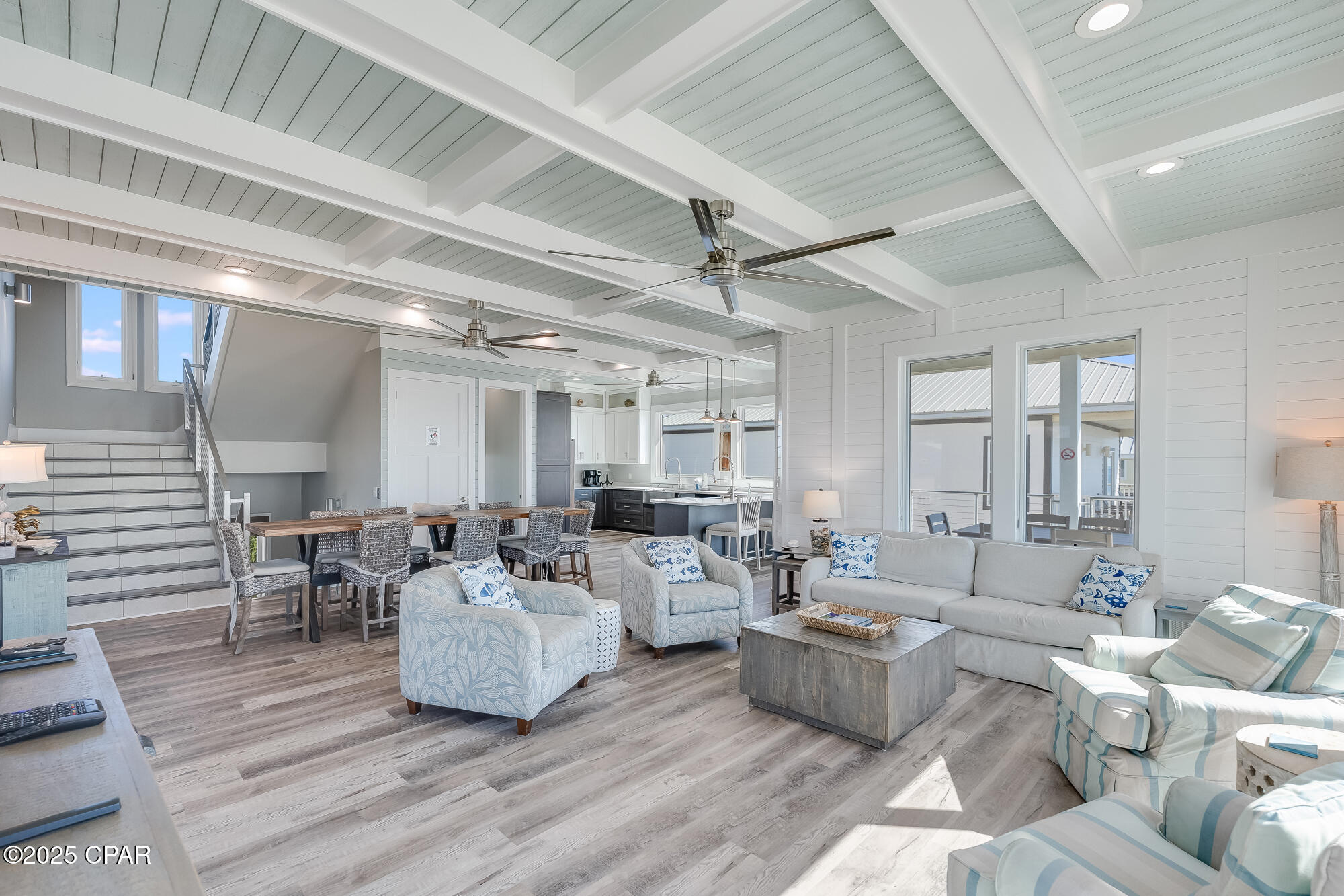 Bmuqtk_2z Iagvopc7xeqaqvq1gyghz8qfduc20it70