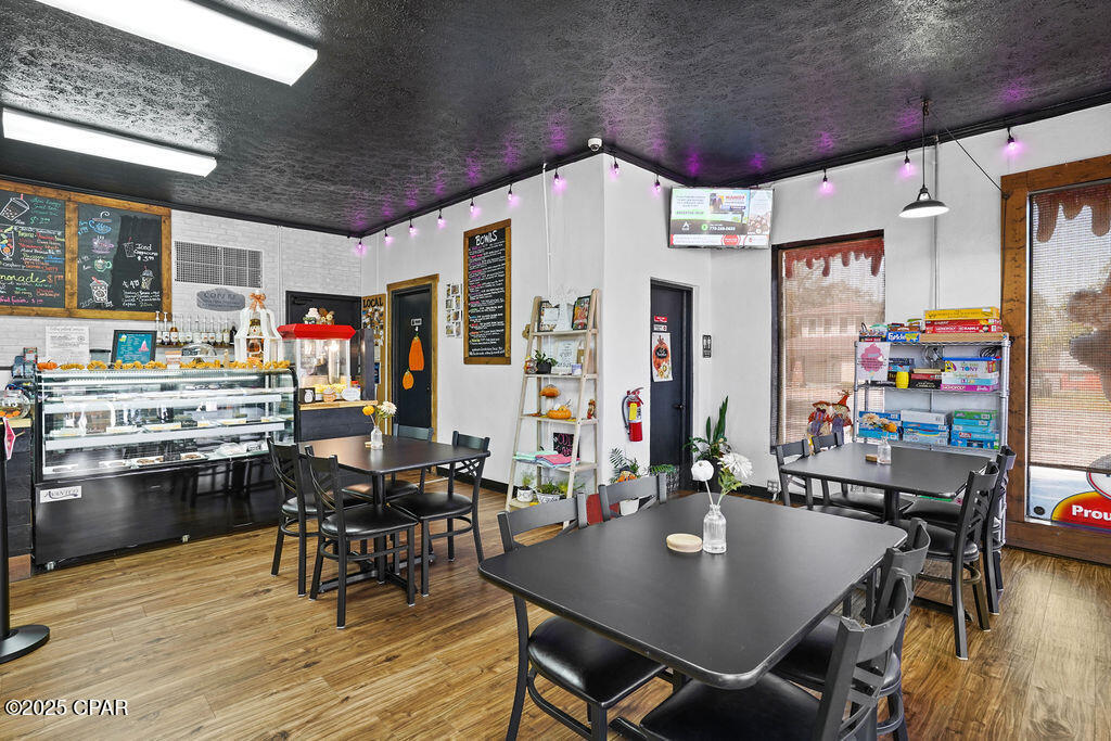 M42brz3metvjxsr_0wsxx Xqhwo5r Rnslnwfocpzim