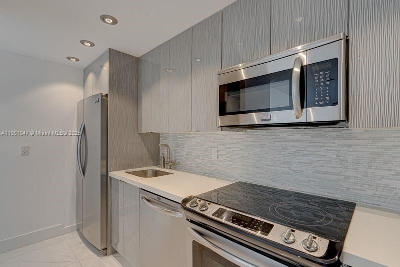 Property photo # 4