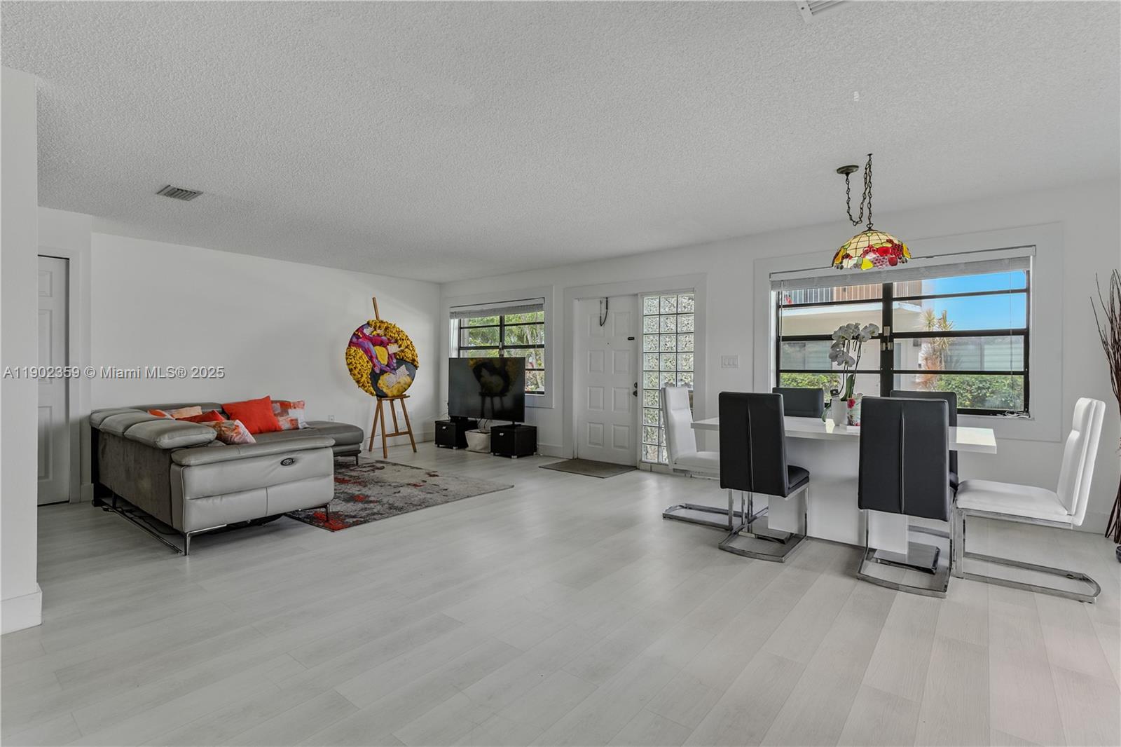 Property photo # 6