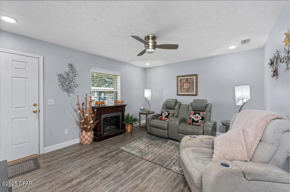 Ktl1hutj4c4e05drpvavkv Dmyewqdzxiy2f8bp3kvy