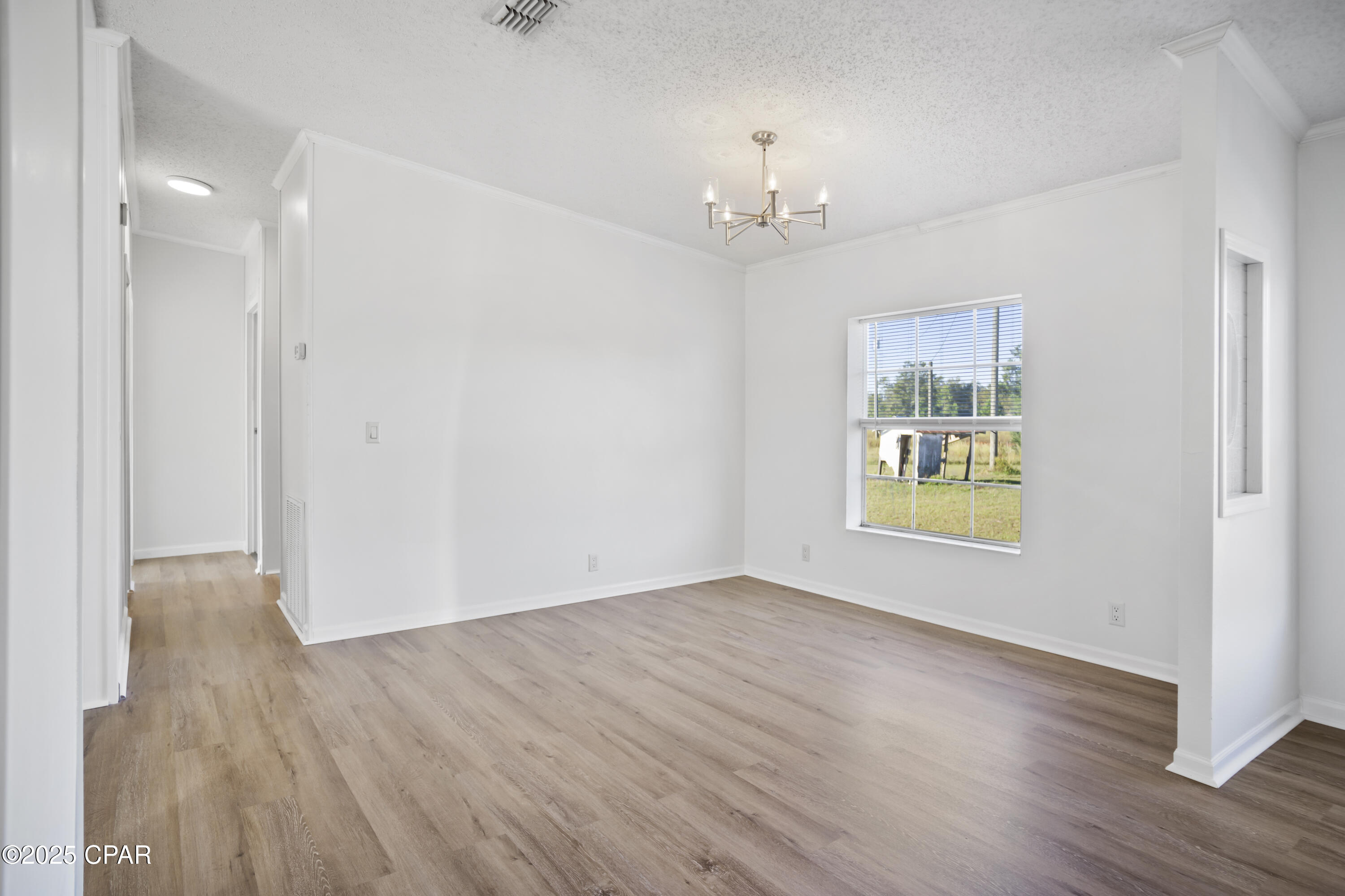 Image 12 For 26738 Cr 69a