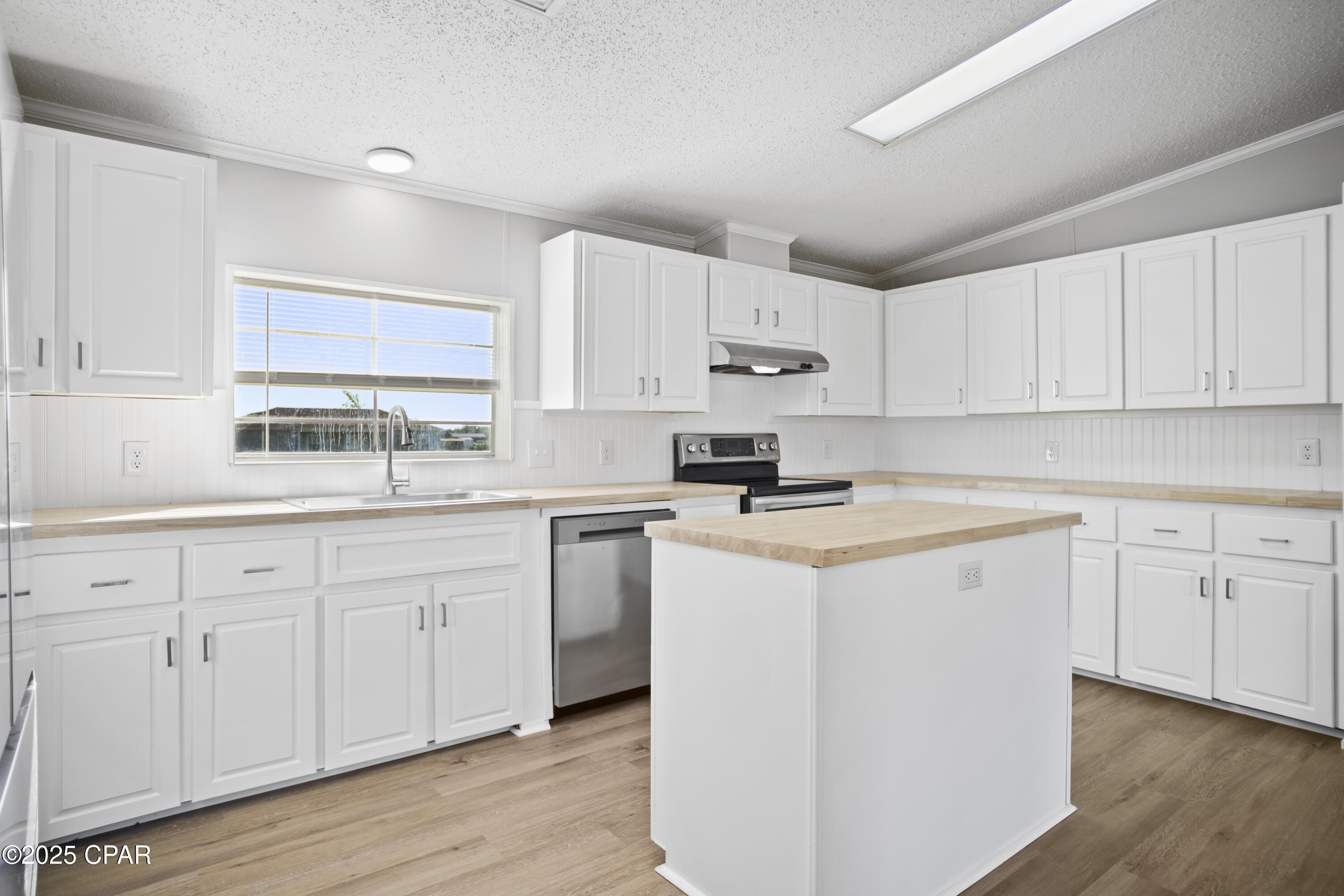 Image 17 For 26738 Cr 69a