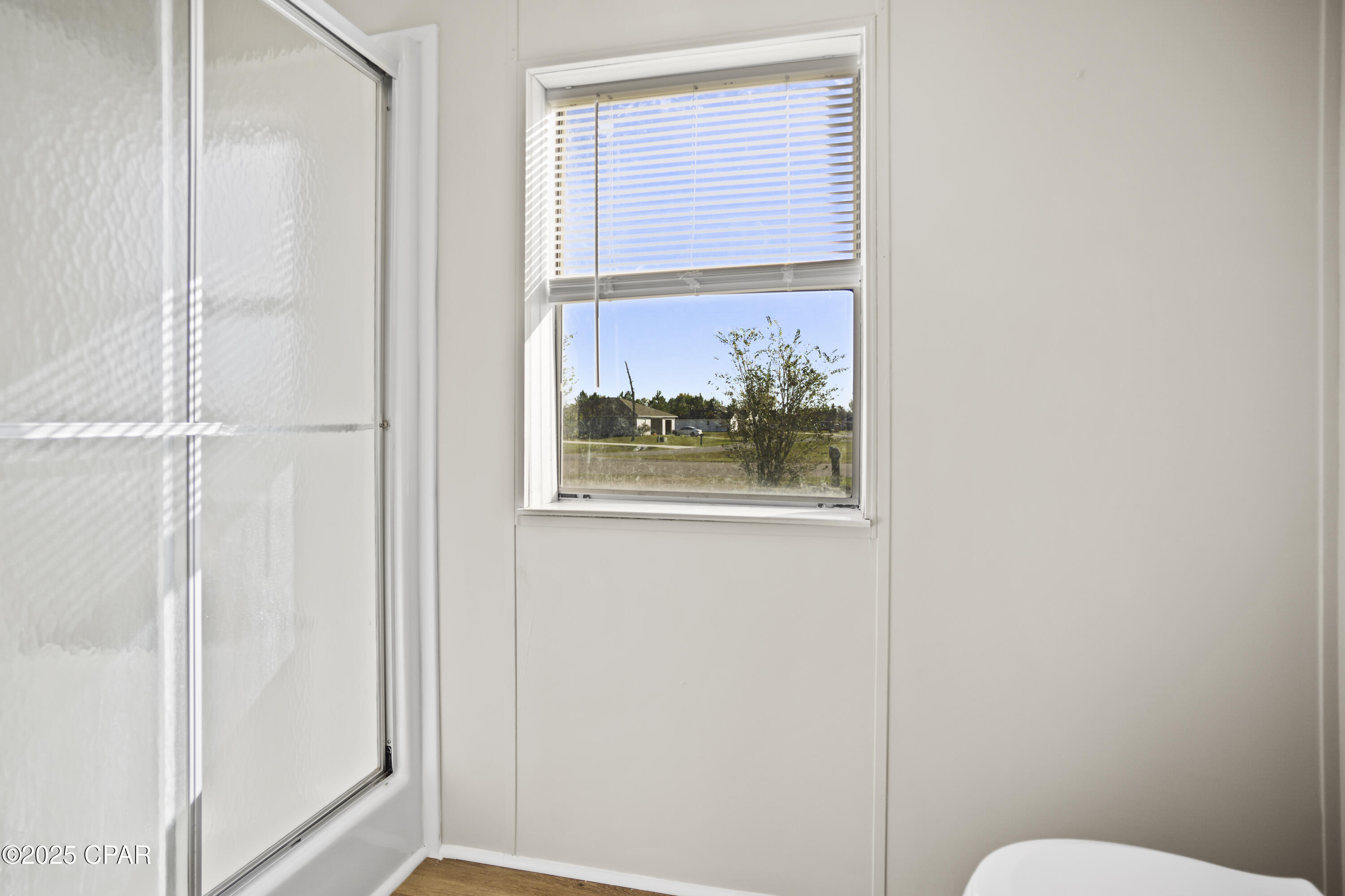 Image 29 For 26738 Cr 69a