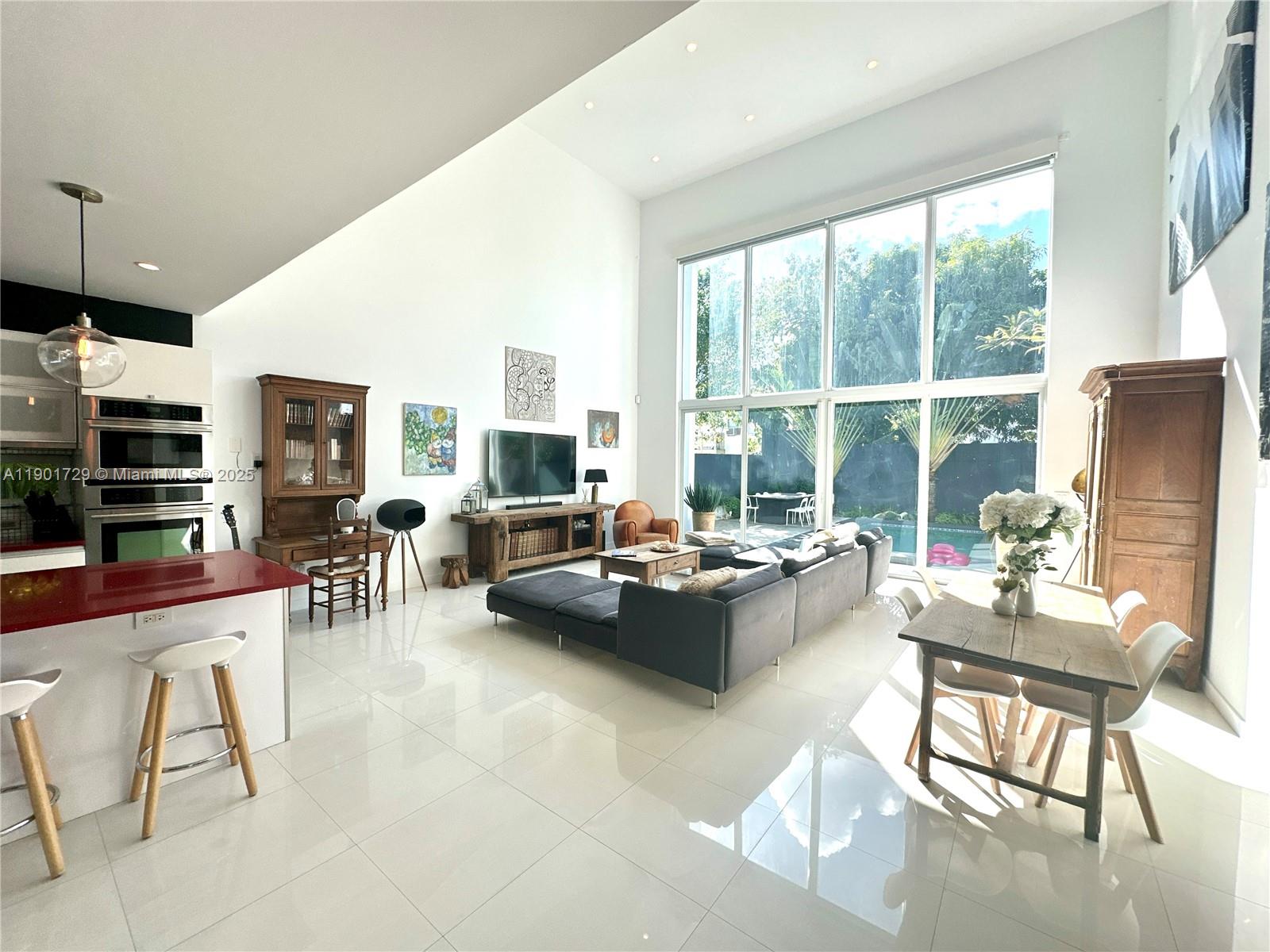 Property photo # 9