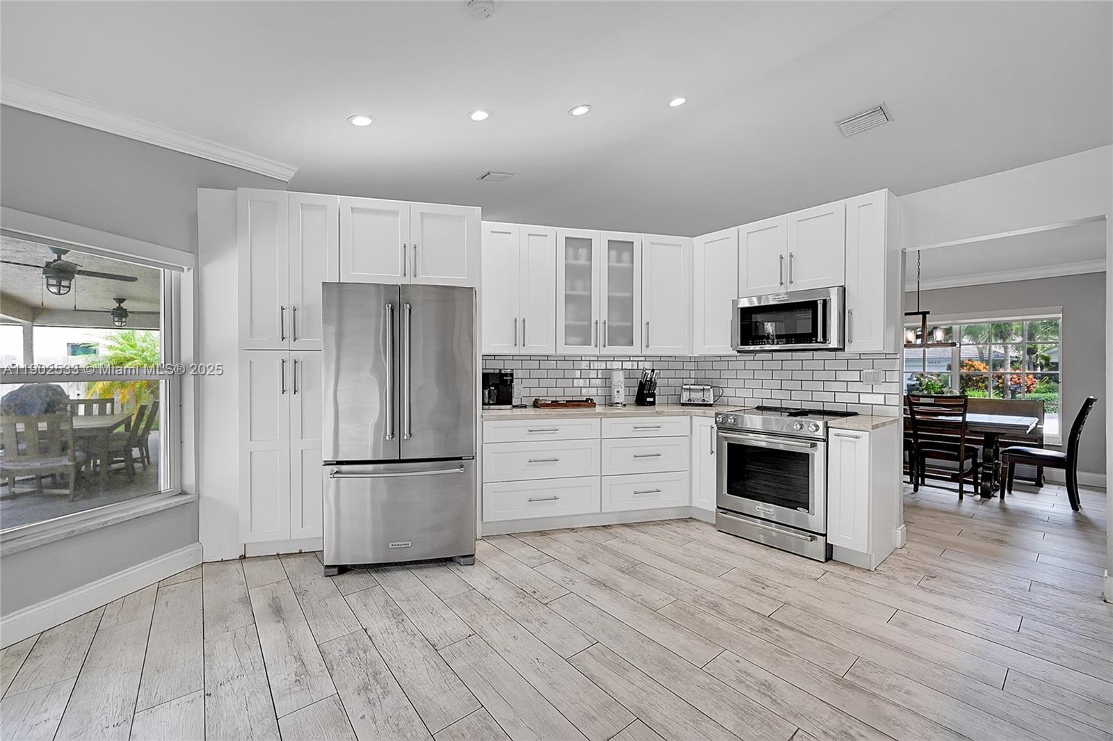 Property photo # 8