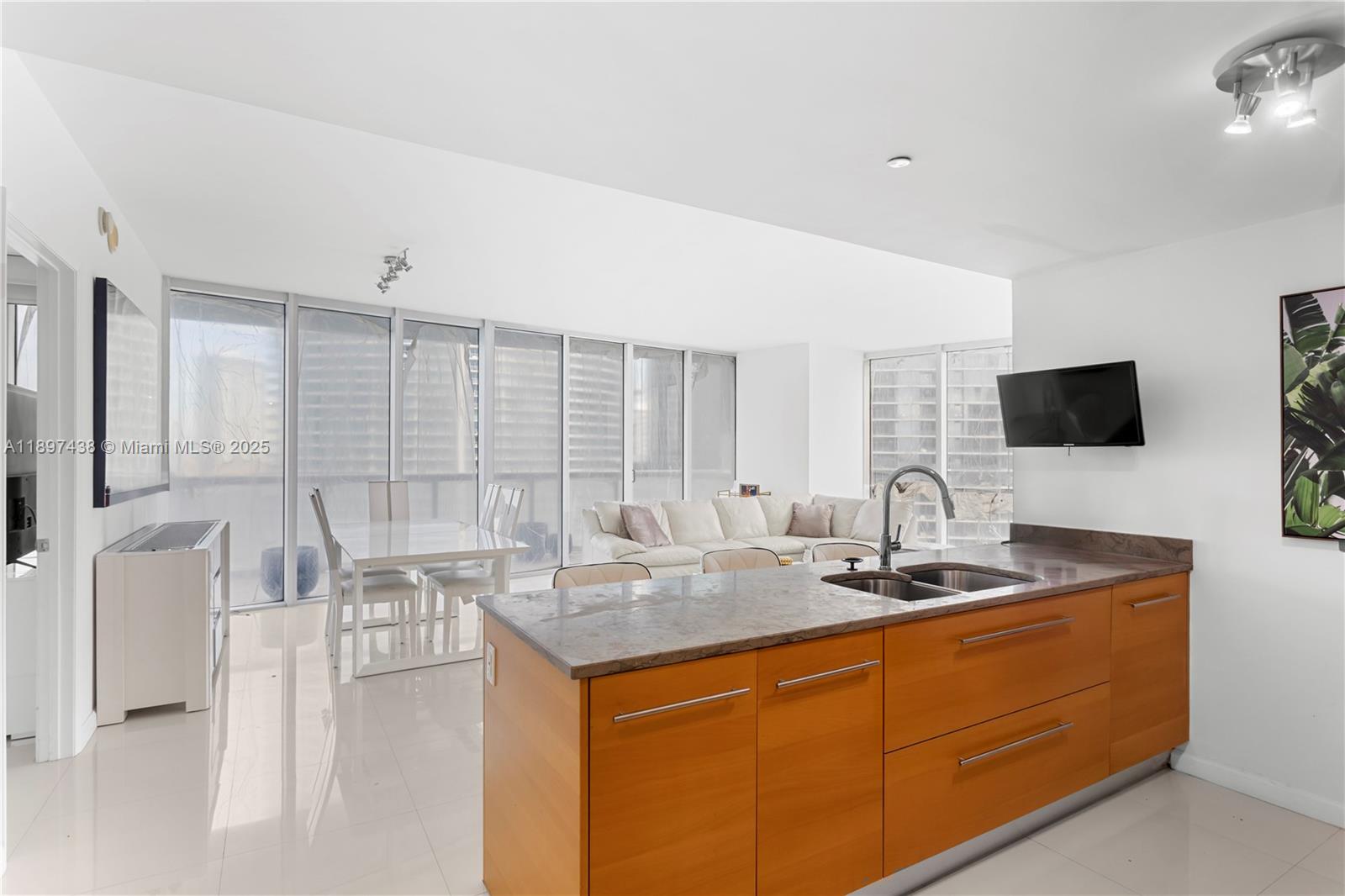 Property photo # 3