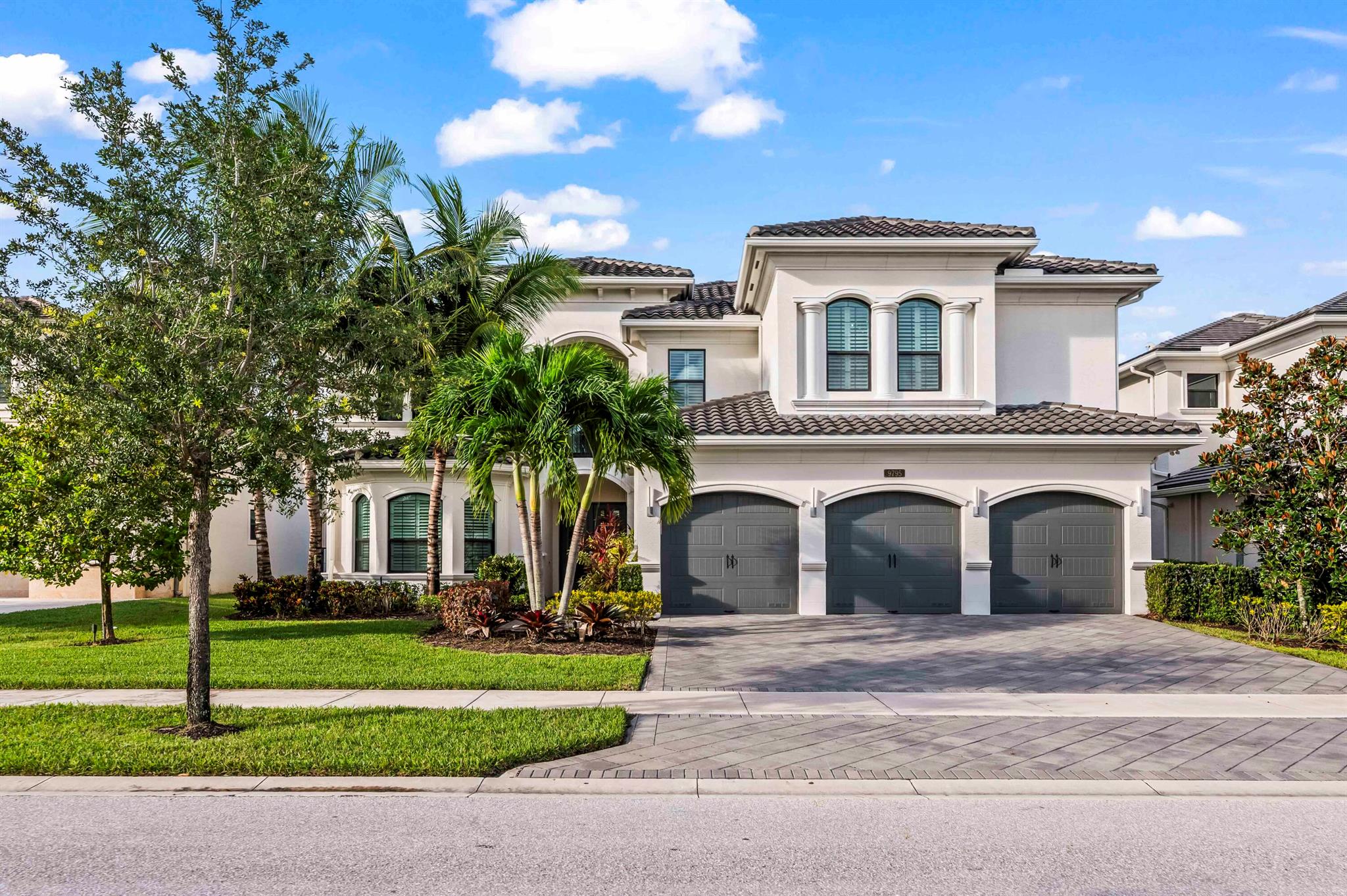 9795 Rennes Lane, Delray Beach, Florida 33446