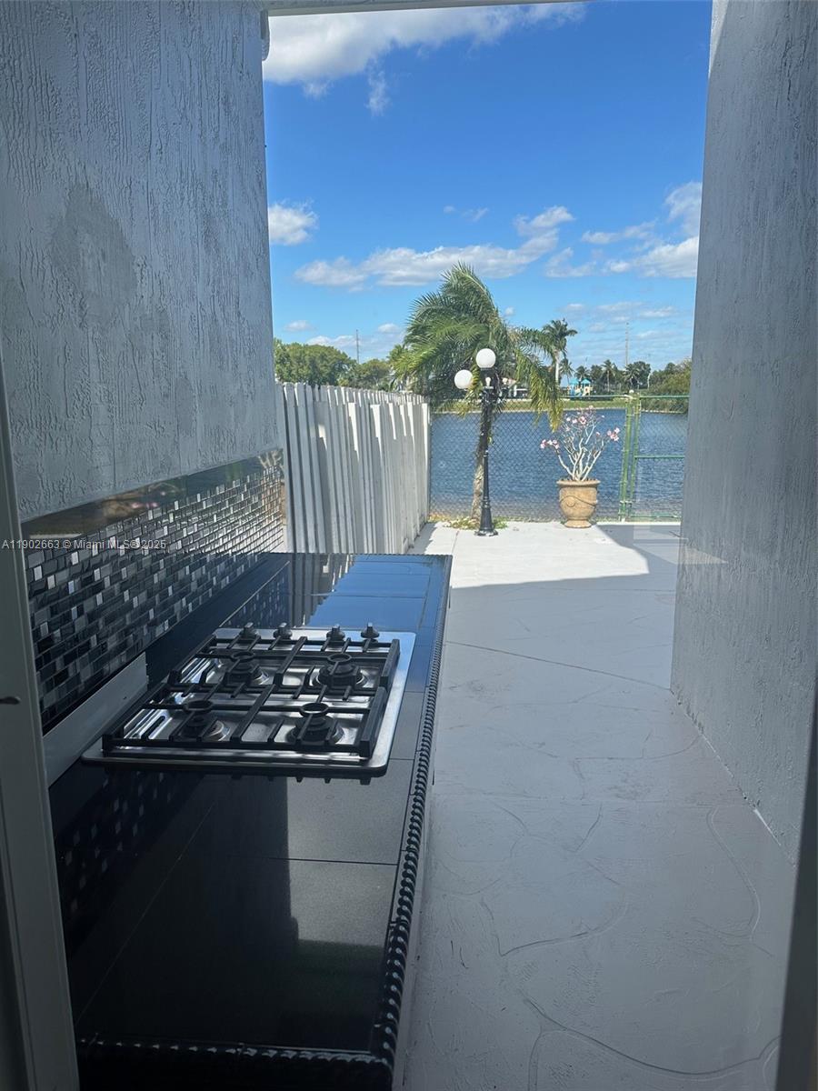 Property photo # 7