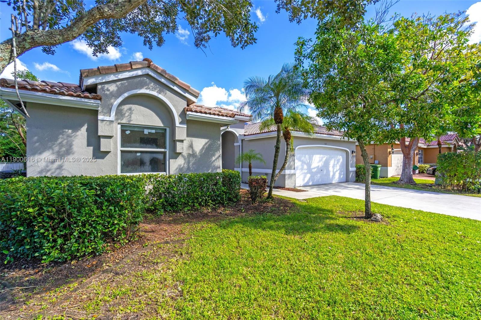 Property photo # 1