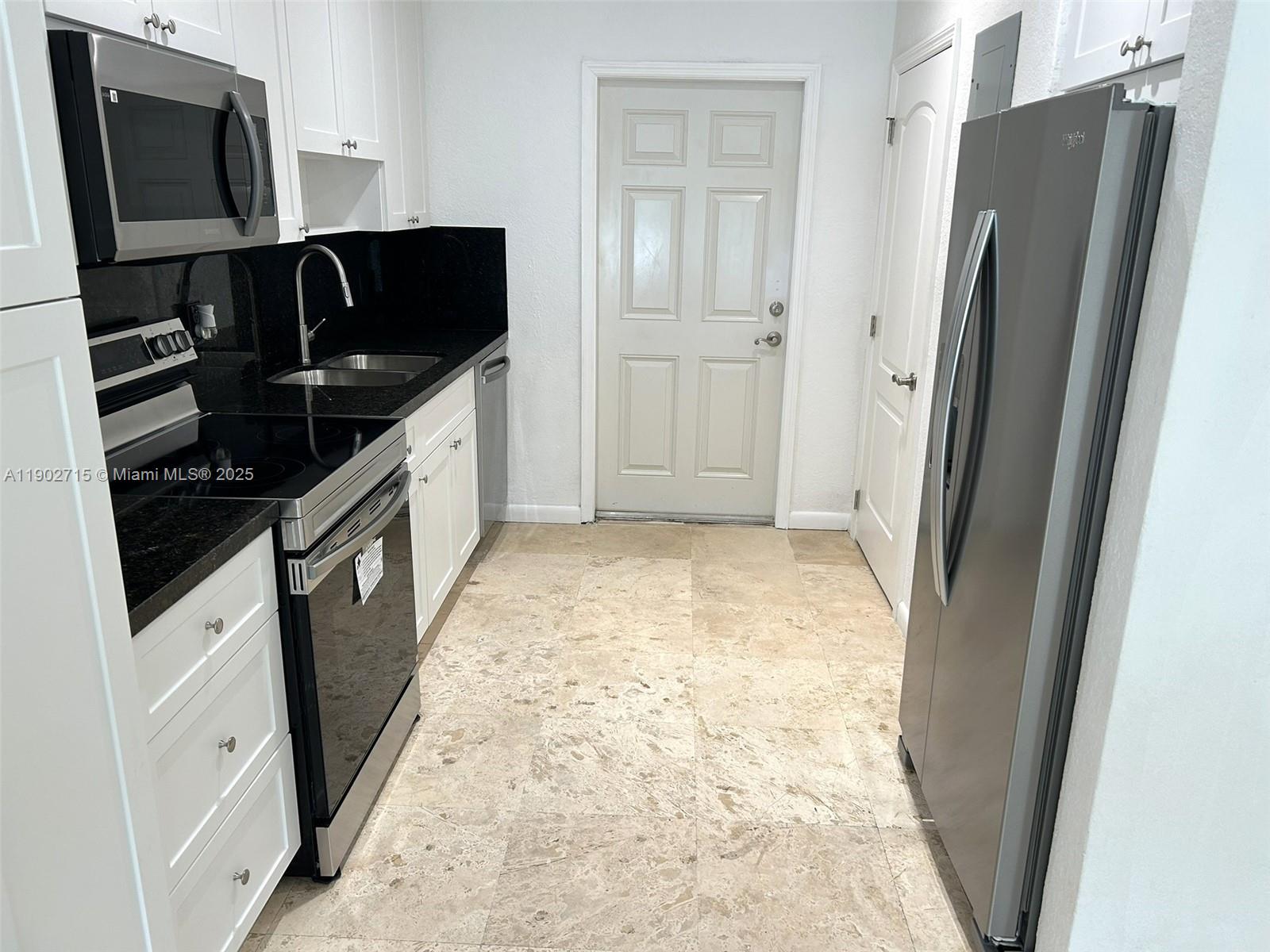 Property photo # 4