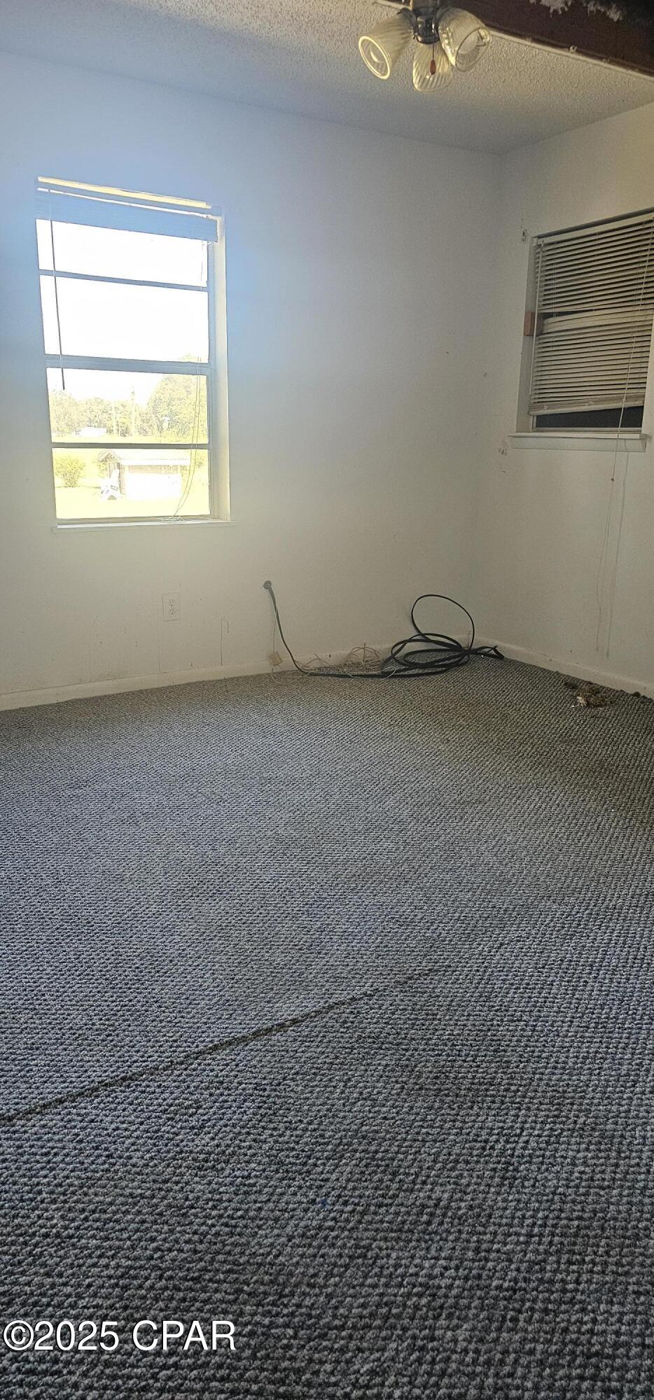 Ns2delamwzahzvvjunwczrvcsrlh Fs Zqqrwhsbcq4