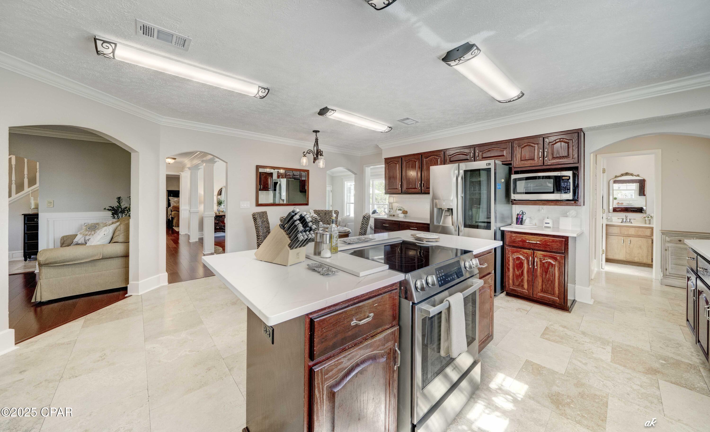 Image 19 For 2830 Longleaf Road