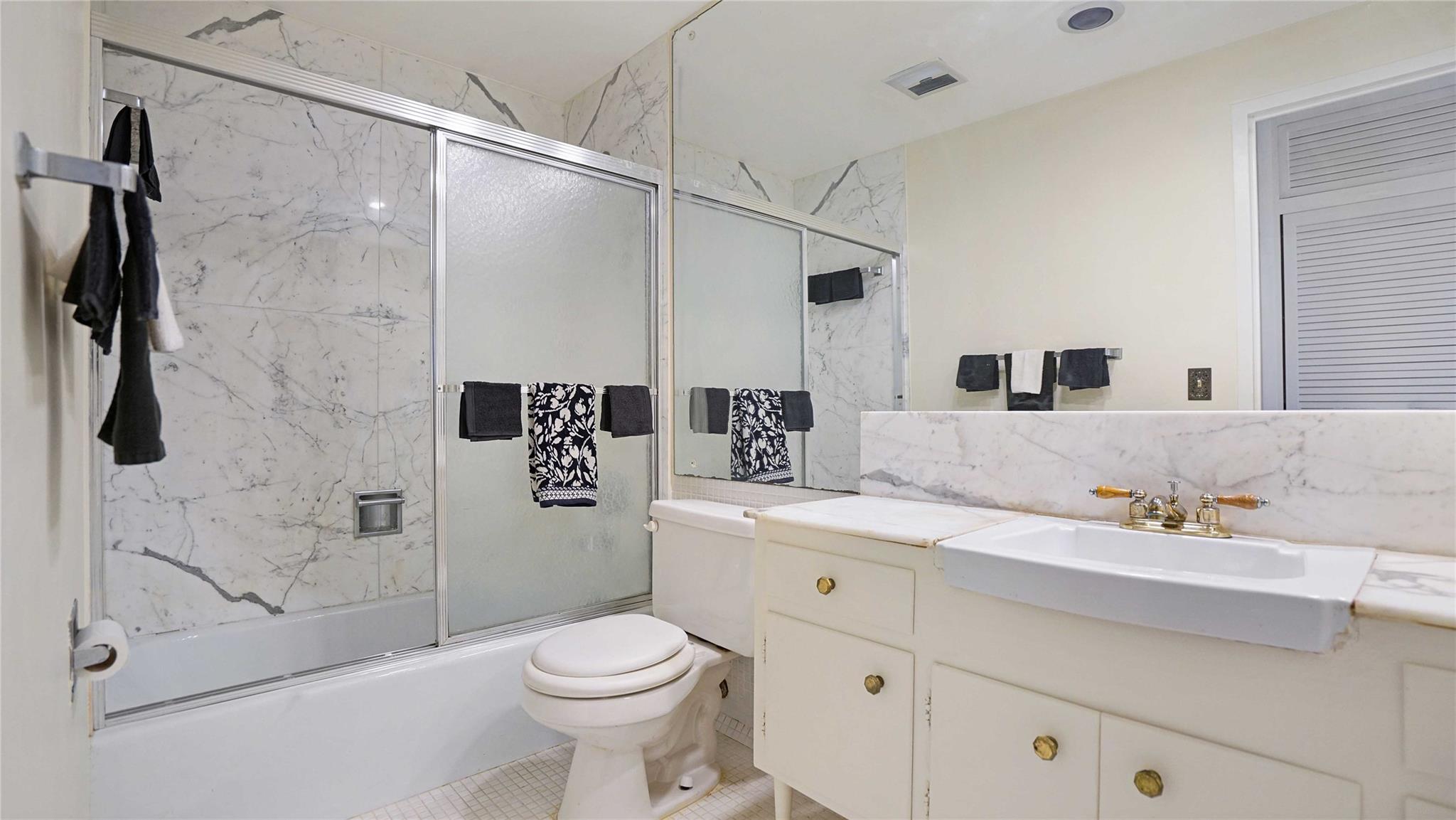 Photo 25 of home located at 3333 NE 34th St 109, Fort Lauderdale FL