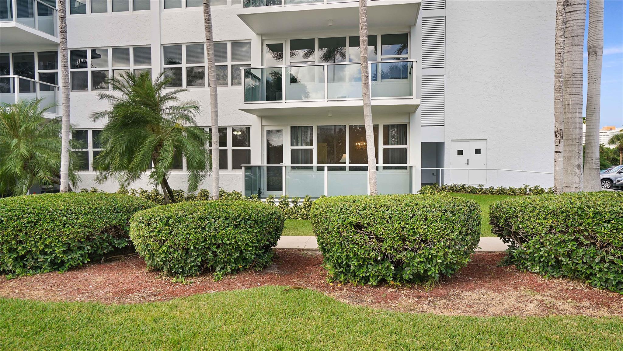 Photo 31 of home located at 3333 NE 34th St 109, Fort Lauderdale FL
