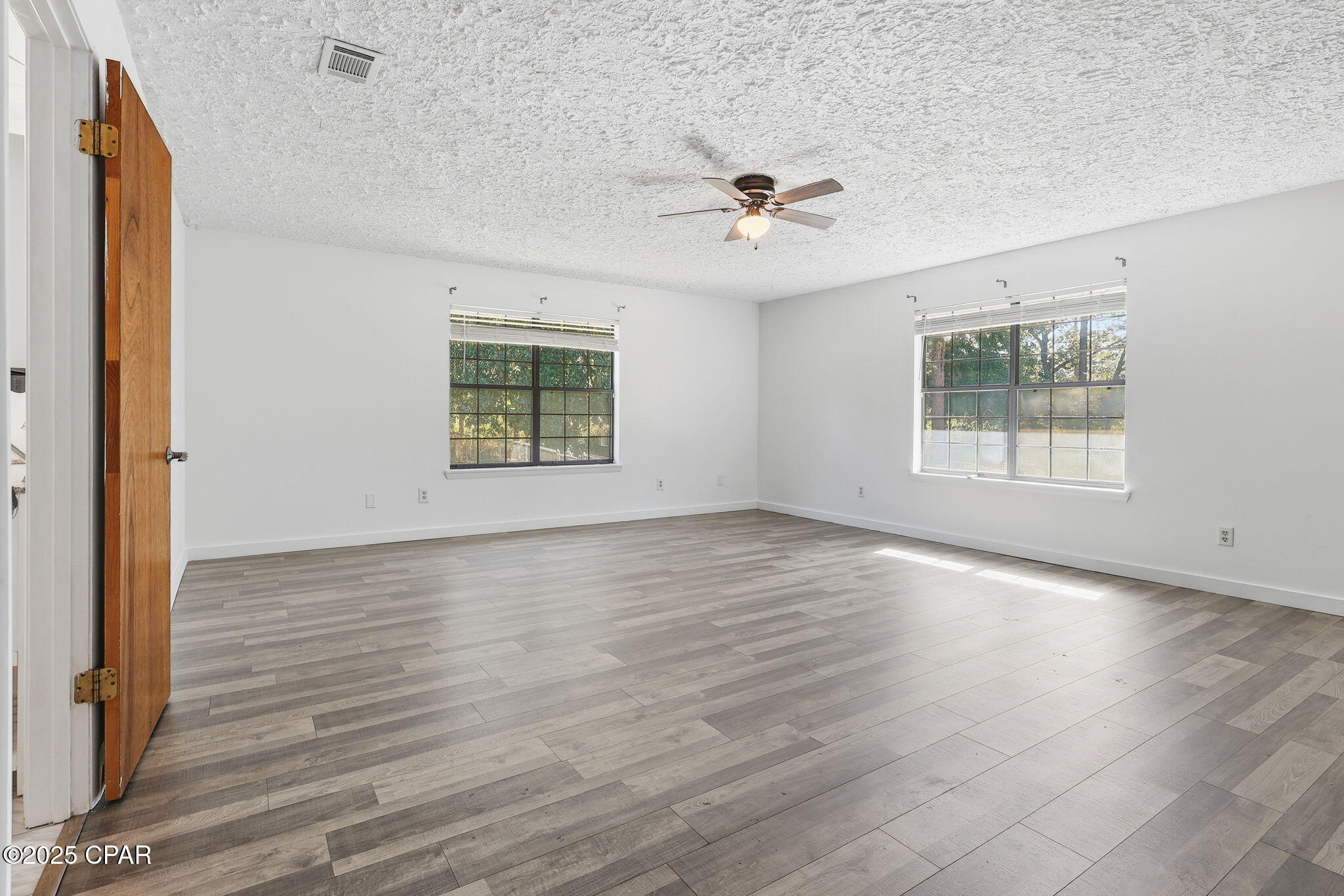 Image 9 For 6000 Coy Burgess Loop