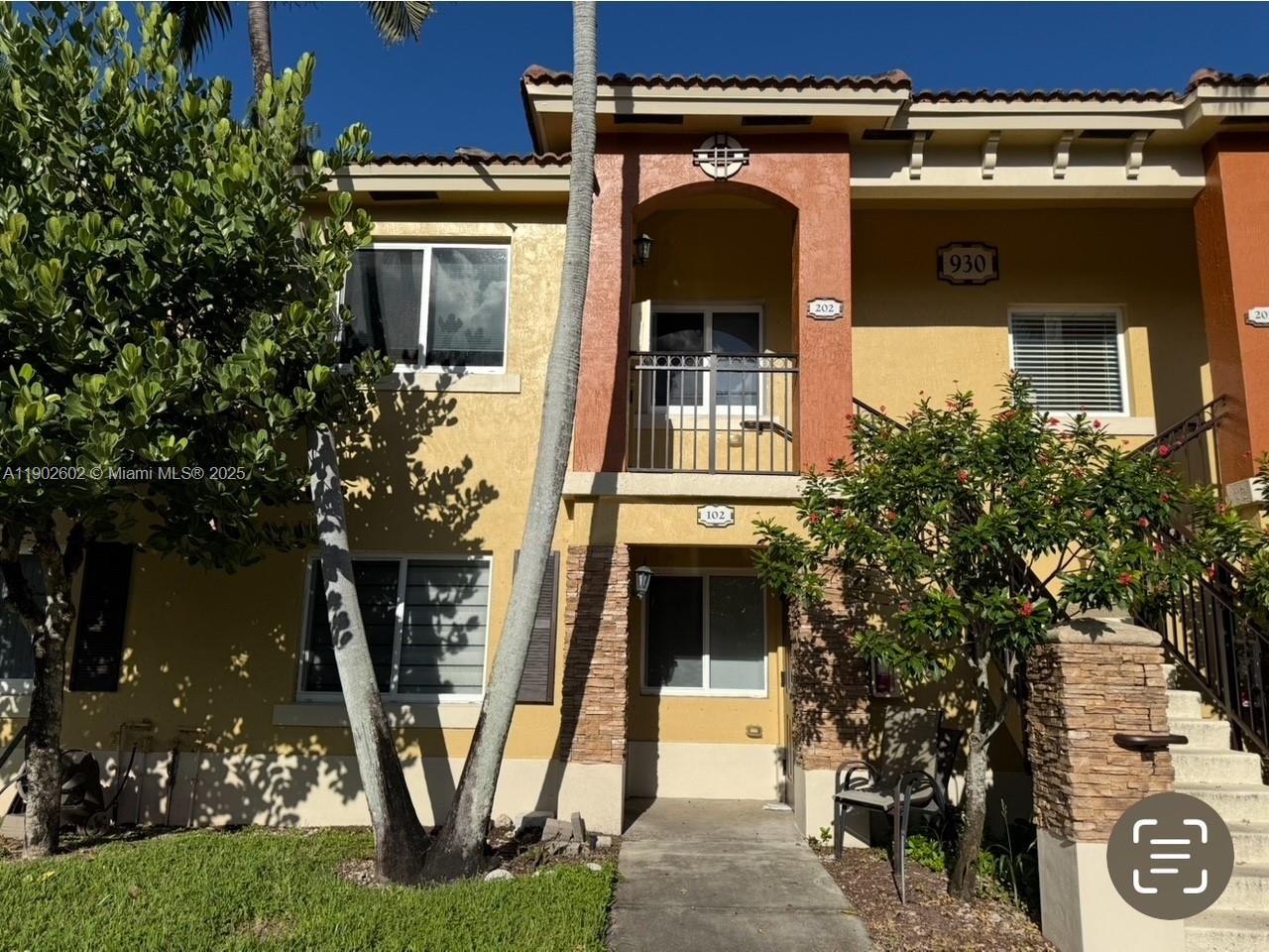 Updated 2 BR/2 BA condo in Malibu Bay on first floor. READY TO MOVE IN RIGHT AWAY!!! This freshly painted condo offers updated bathrooms, tile in main living areas, laminate floors in bedrooms, newer kitchen appliances impact windows and located on green area. One assigned parking space, with plenty of guest parking and a beautiful backyard for you to enjoy outdoor activities. Amenities include Clubhouse, Community Pool and Exercise Room