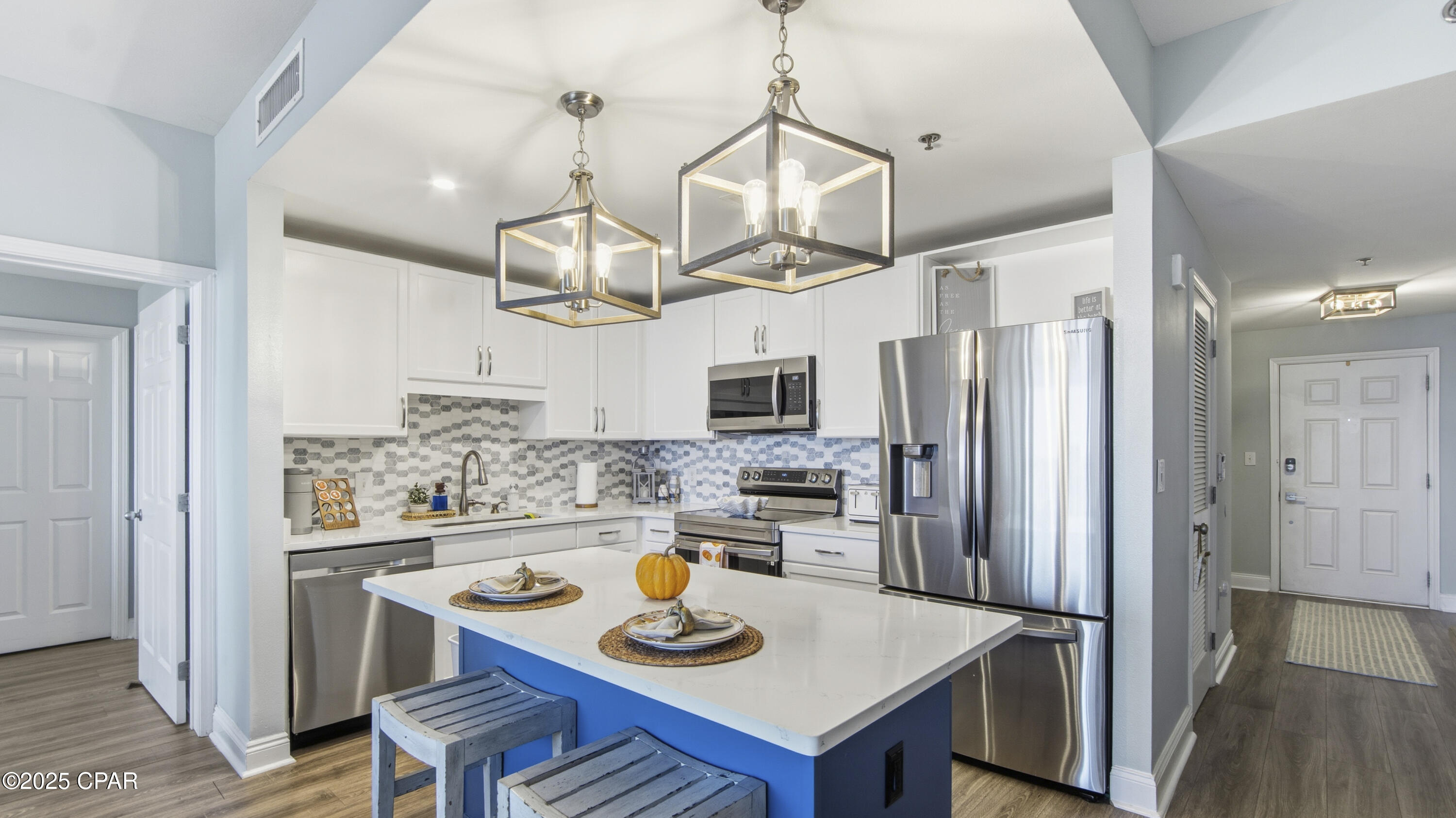  Vwl9p_v_hmz_8uqwkyubpzvn7qm6_1jmsqjpashar0