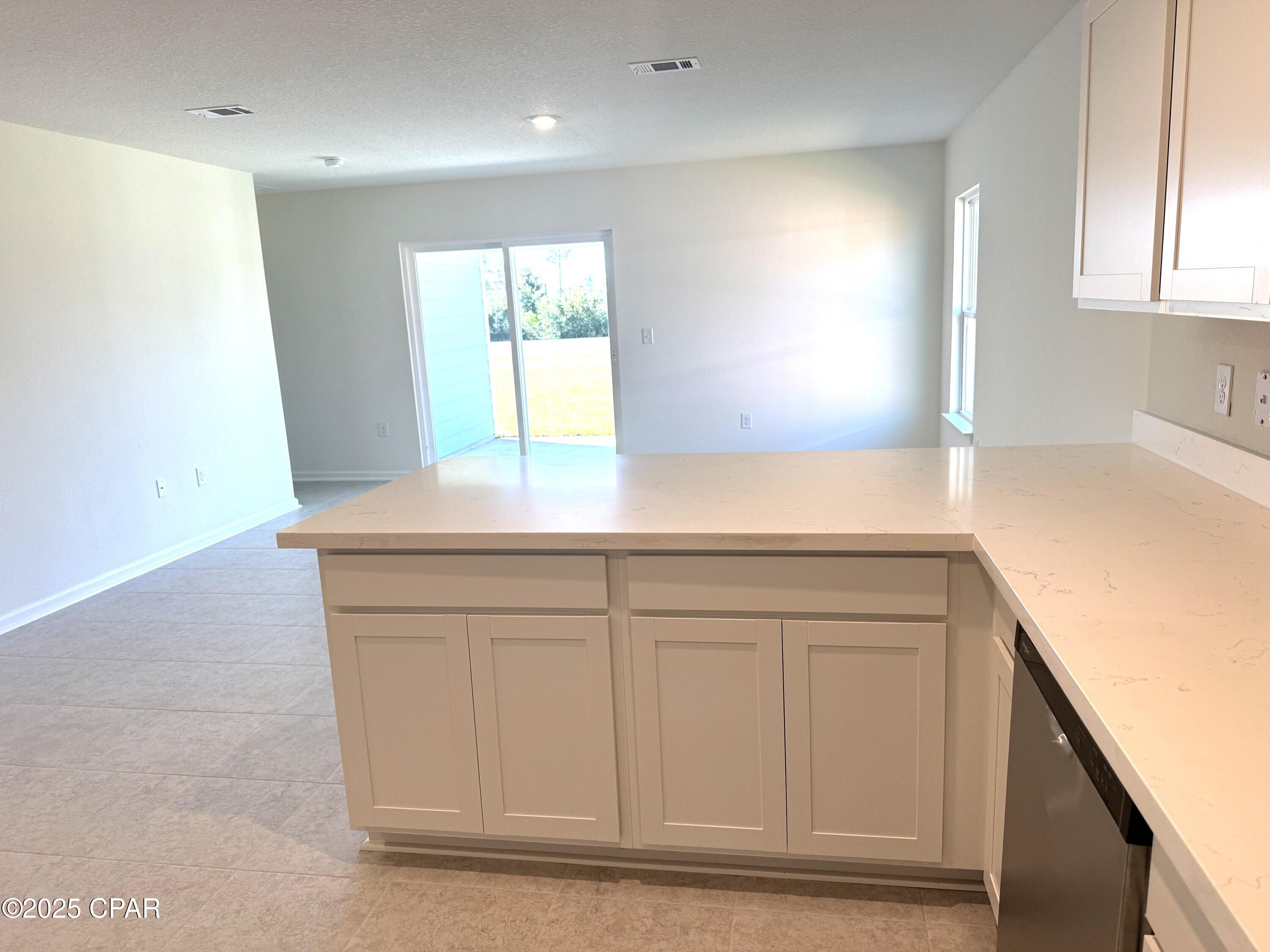 Jshrl87rgdo7d8ryycmfqgivje2ihum45cjsaka5aps