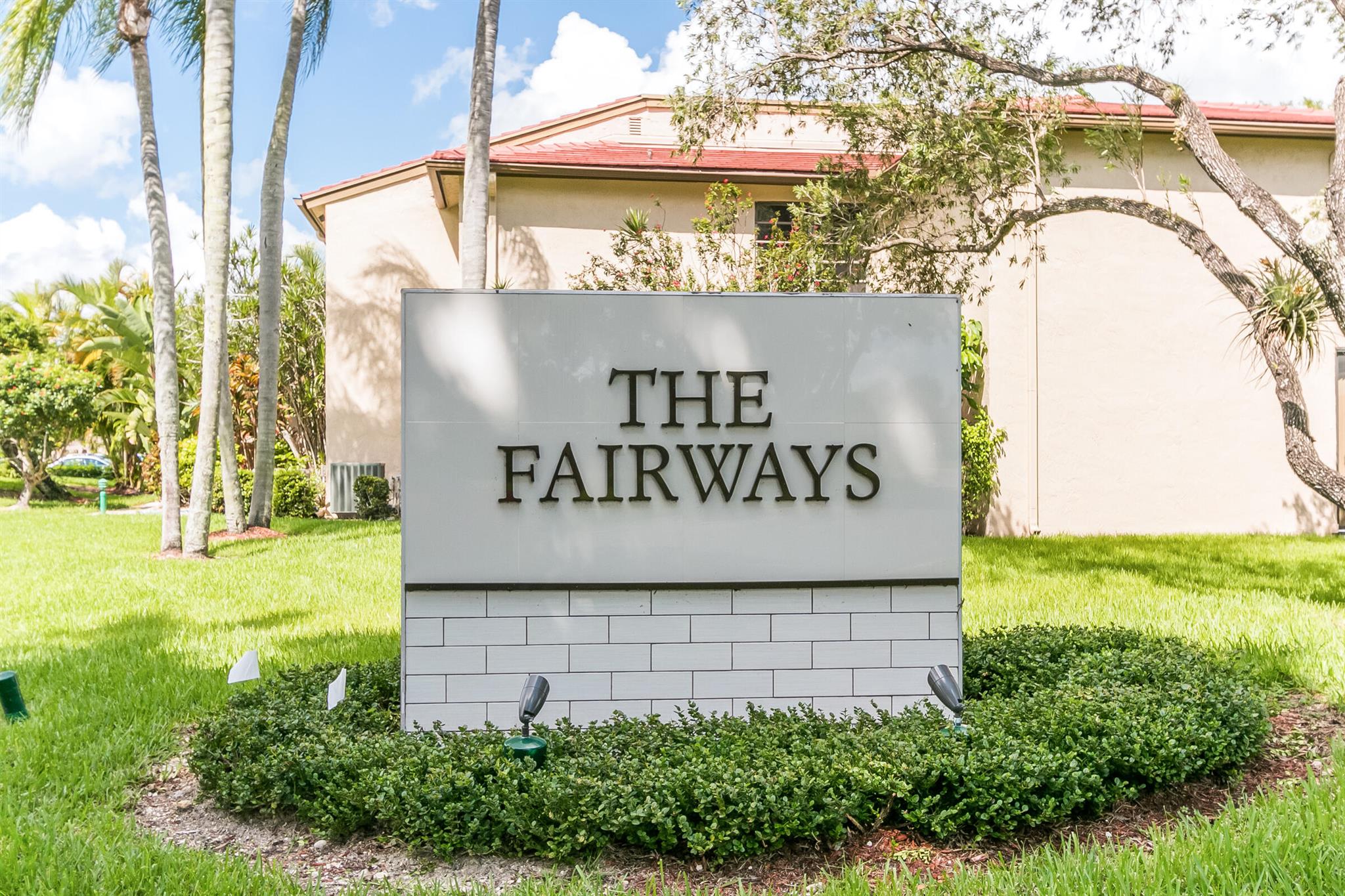 Fairways Of Boca Lago Con