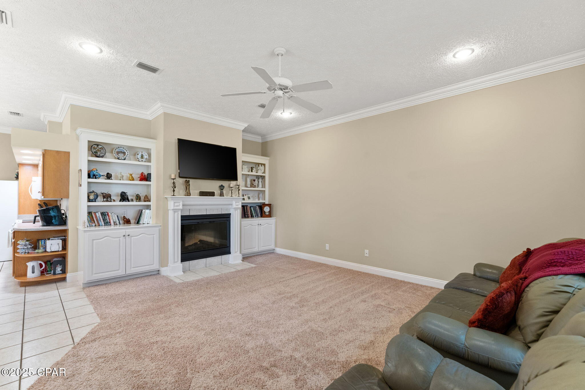 We44ut351dtehs5vvpmme3hnuijbvij_yzmjugk9pg8