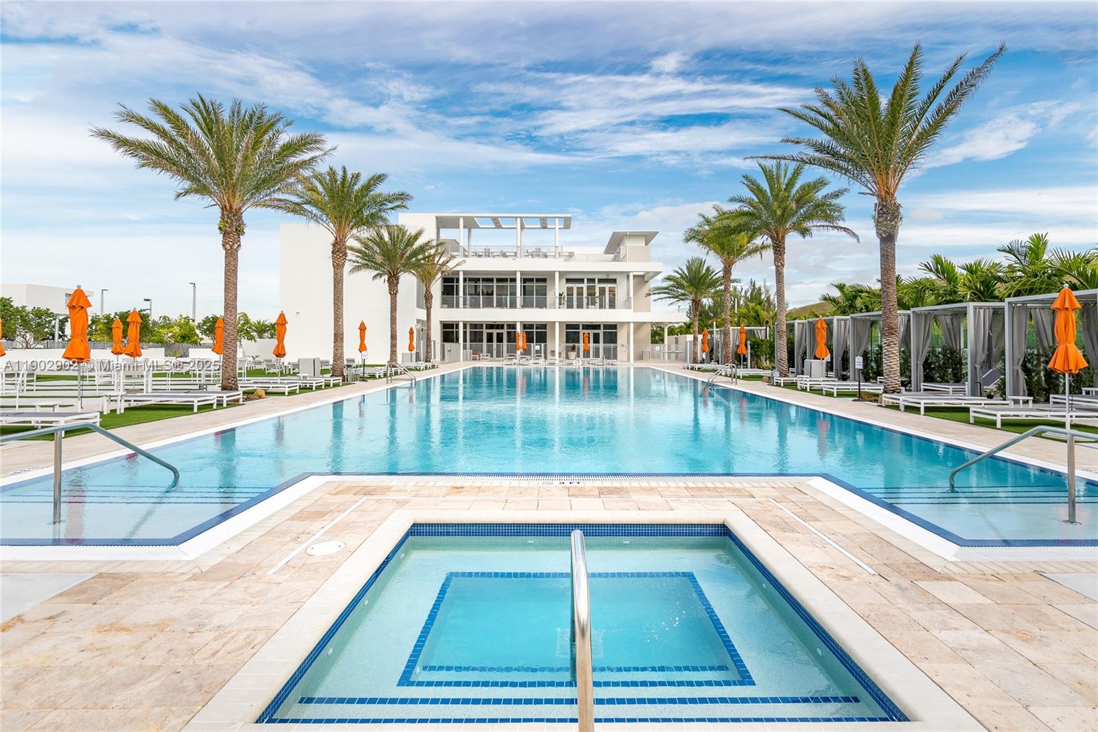 Landmark At Doral Condo N