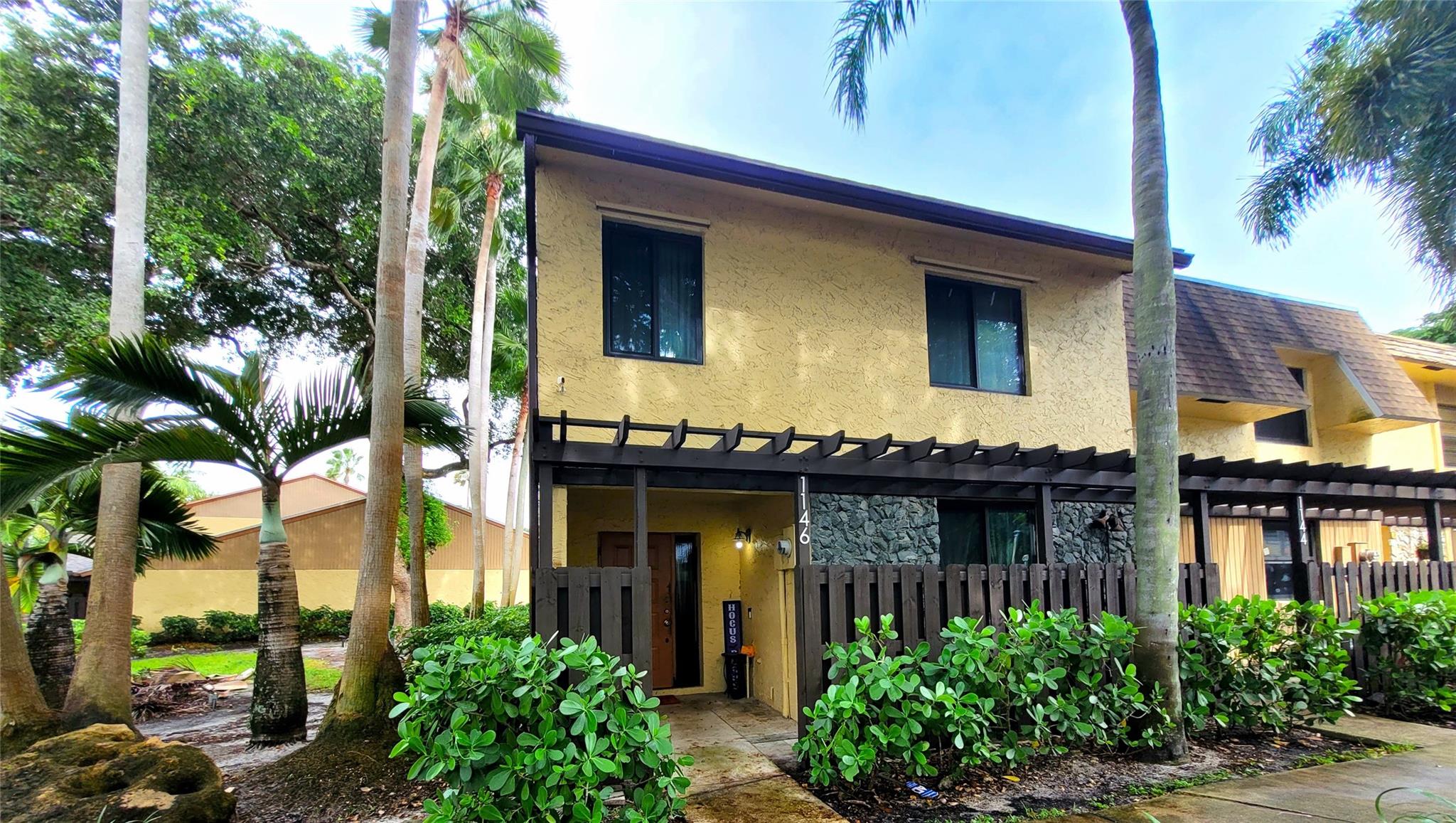 Villas Of Plantation