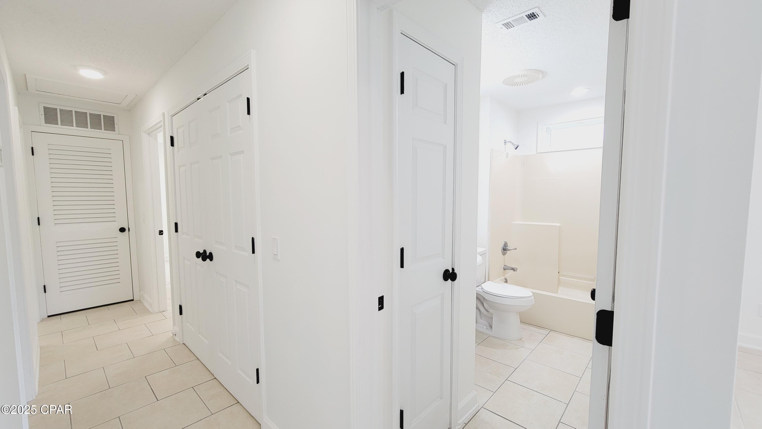 Tqqt62uakkdtfwqmpfoffrghvtihbmwhrz9hhji5vby