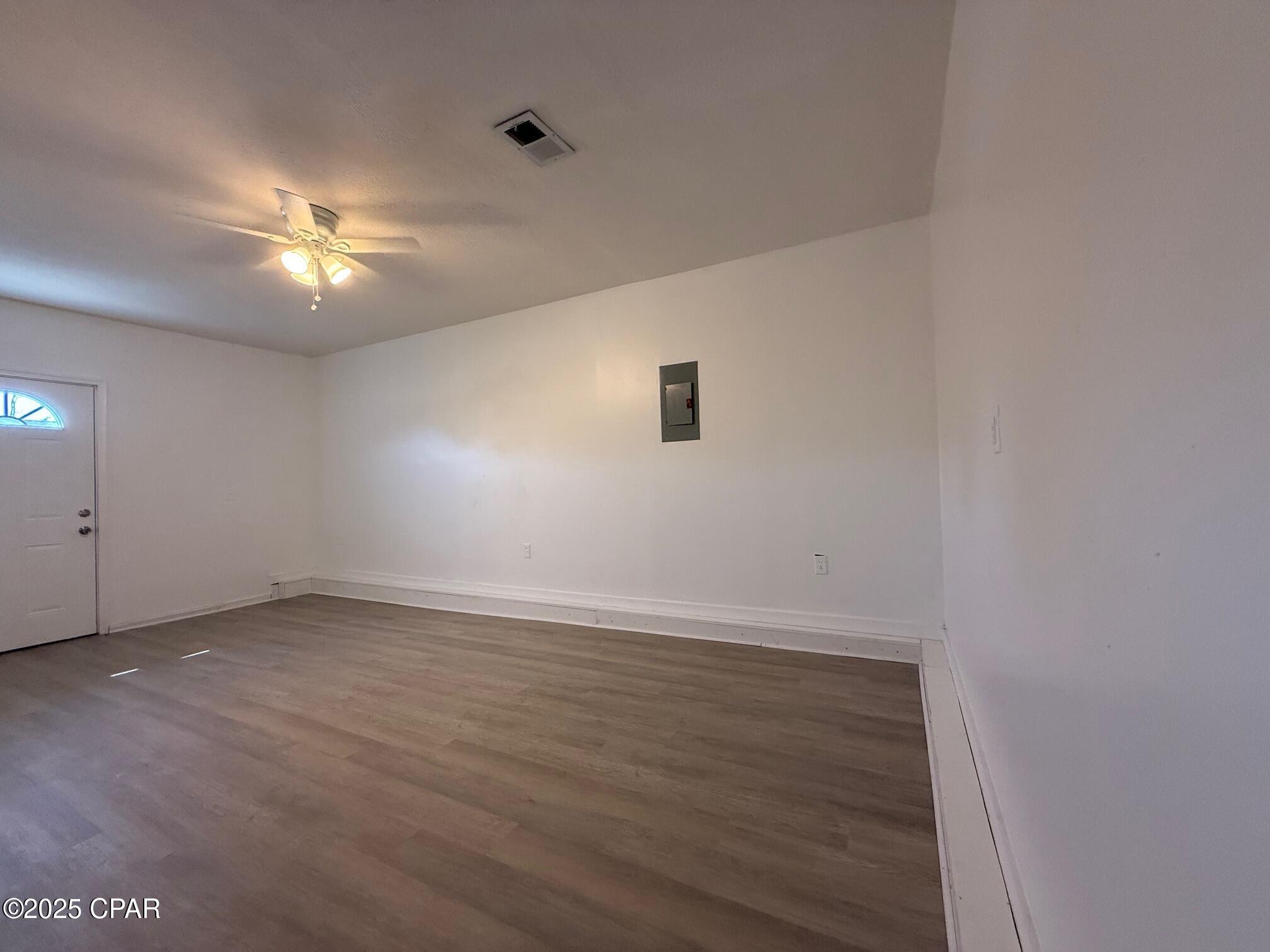 Rvndhwkeybizchlcgpi8b0xgh425qyq4ll5g9j8v28g