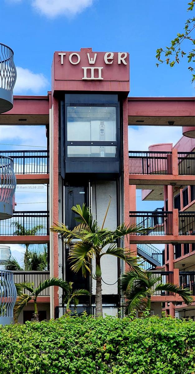 Alameda Tower 3 Condo