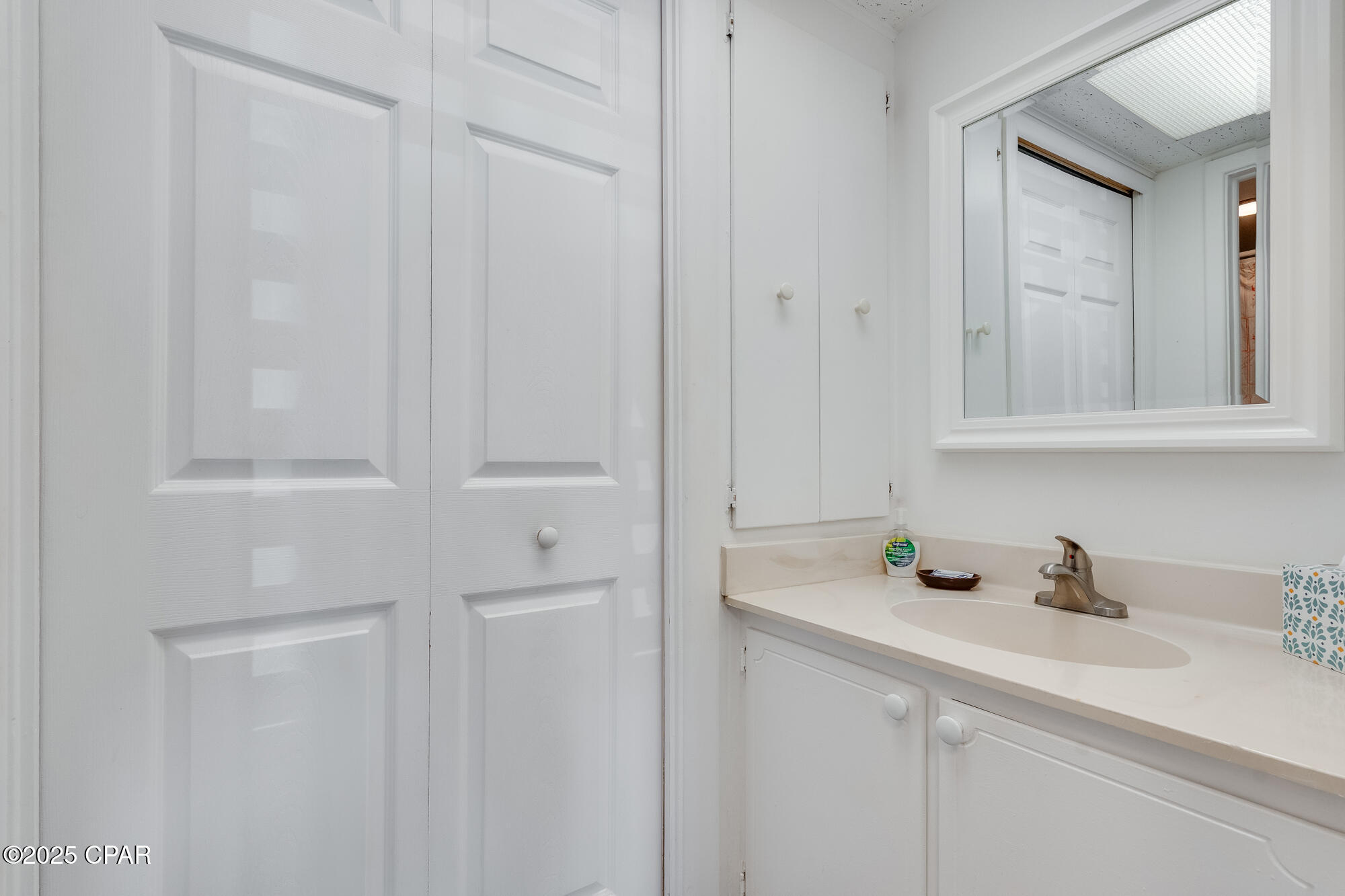 7lrflsblgqoh9ow_xauw4zvypzbmwfhrh2n3q Rucly