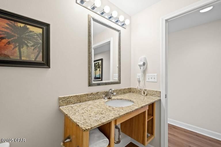 Image 21 For 17739 Front Beach Road 1204w